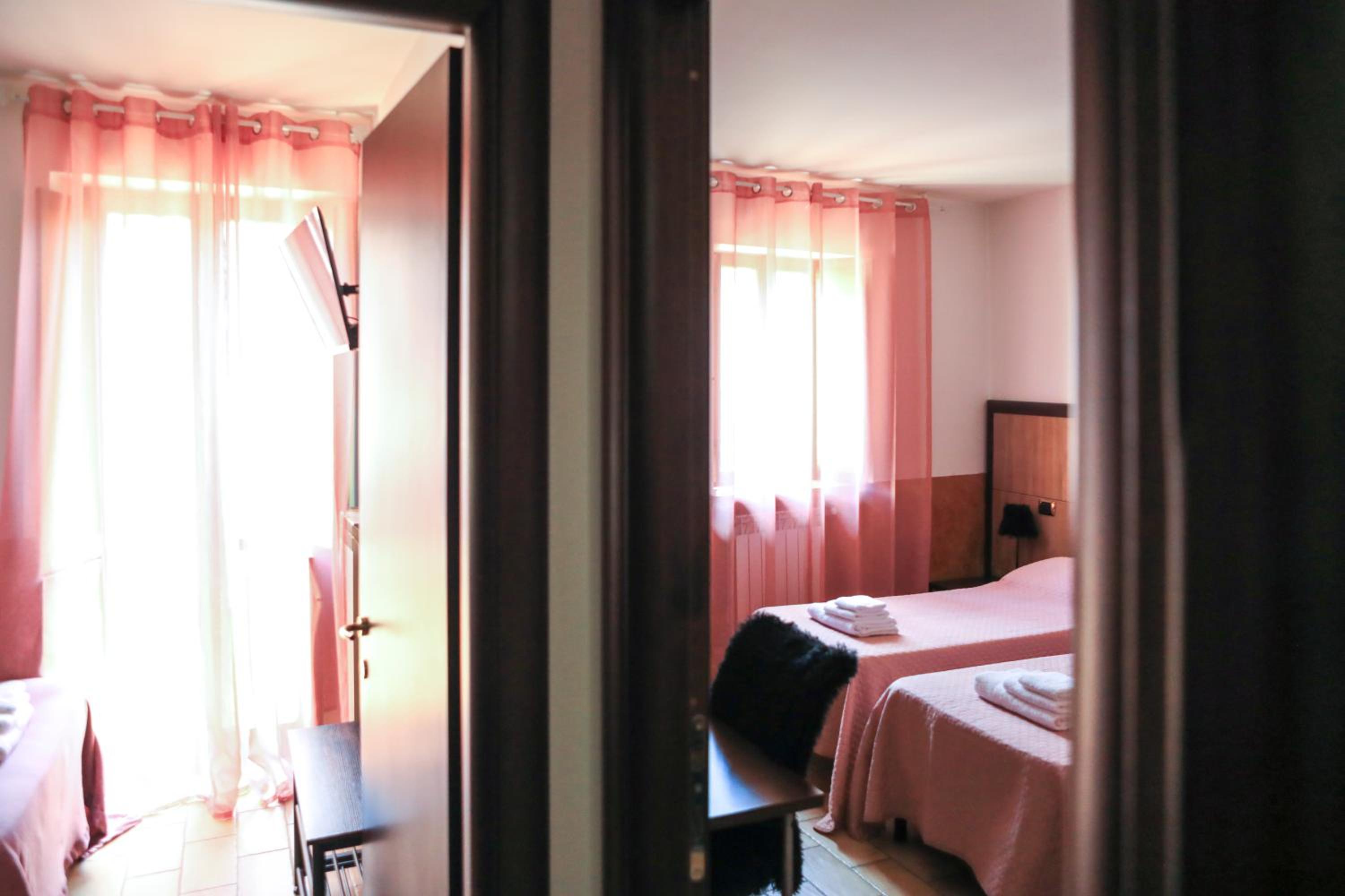 Triple Room - Photo 1