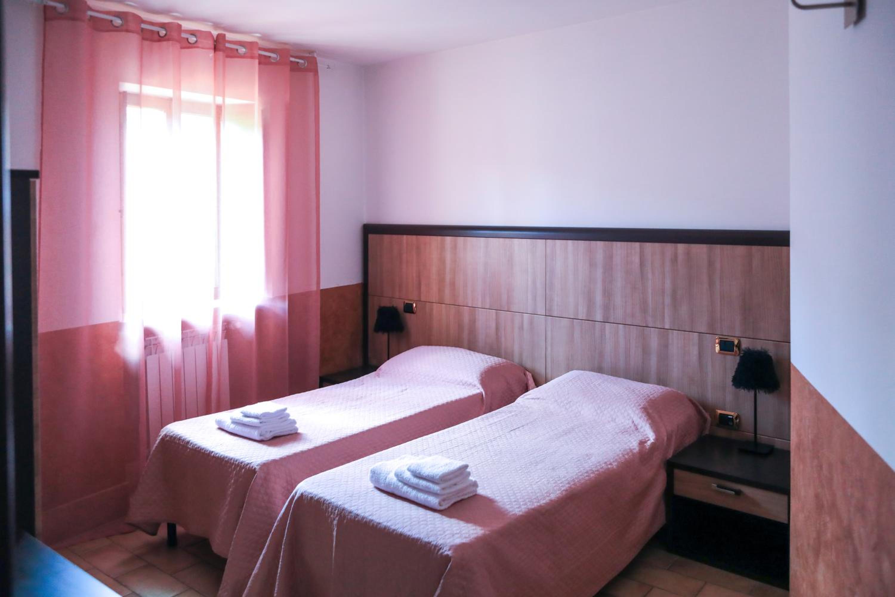 Triple Room - Photo 5