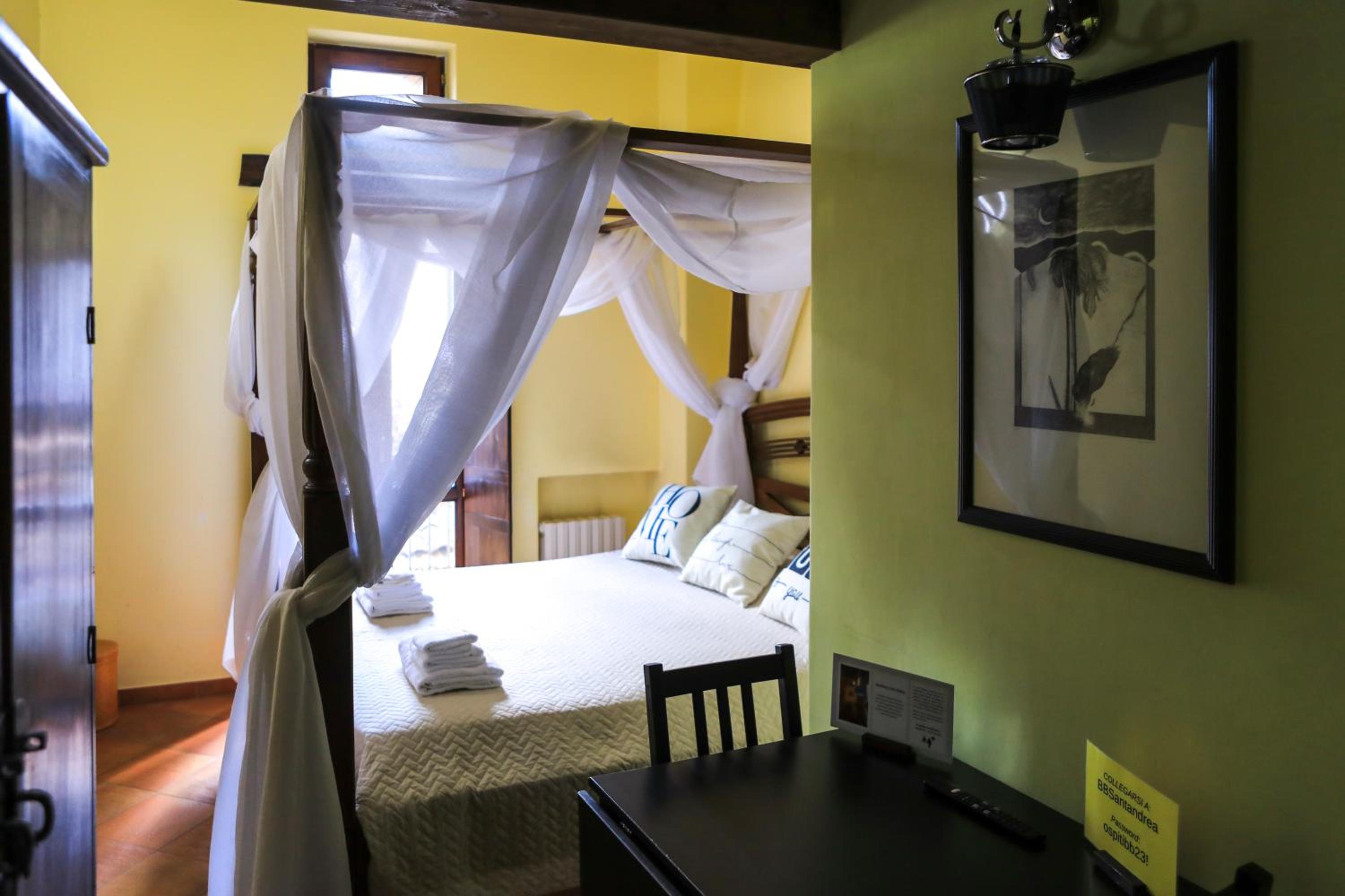 Double Room with Balcony photo 1