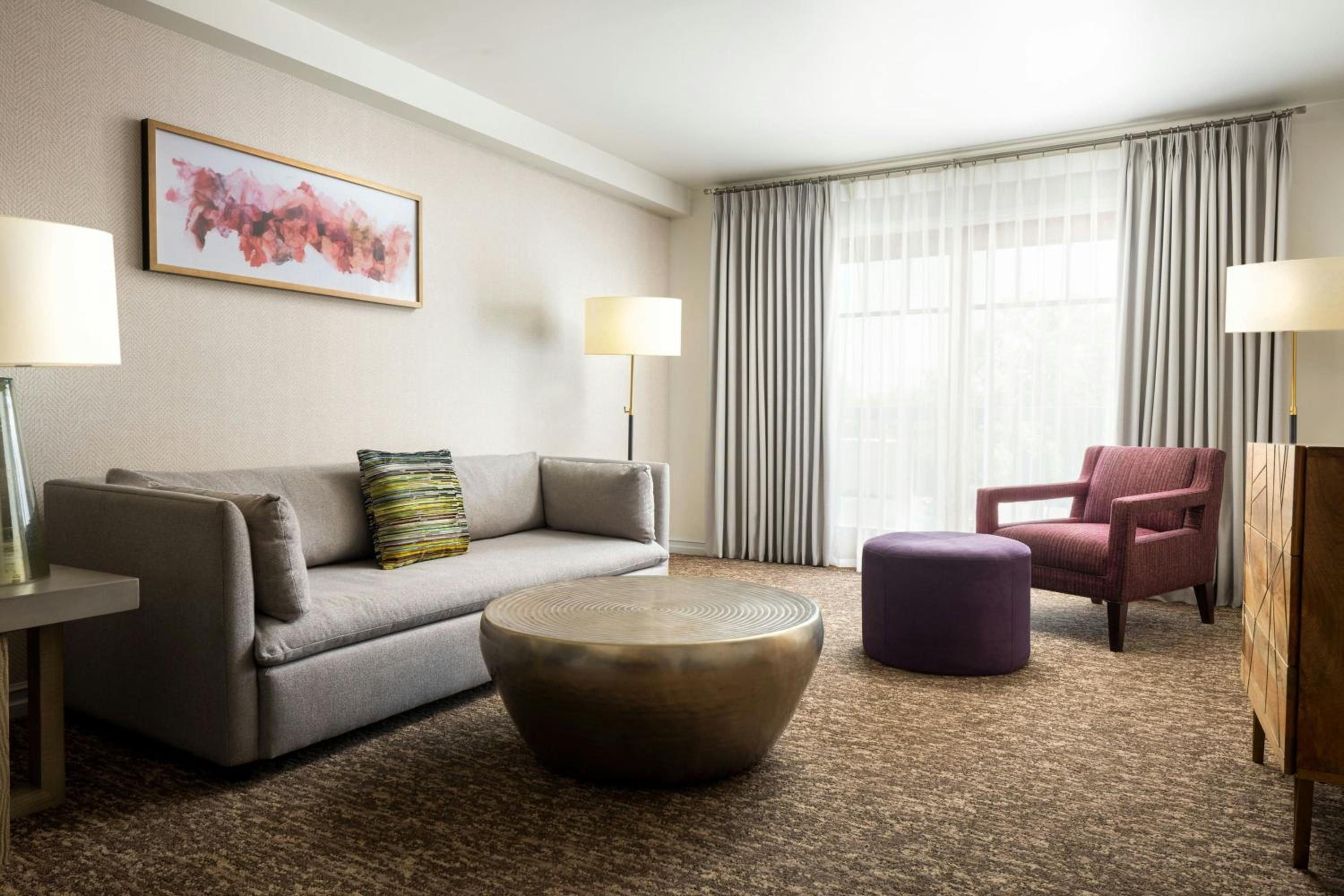 King Suite with Sofa Bed - Photo 3