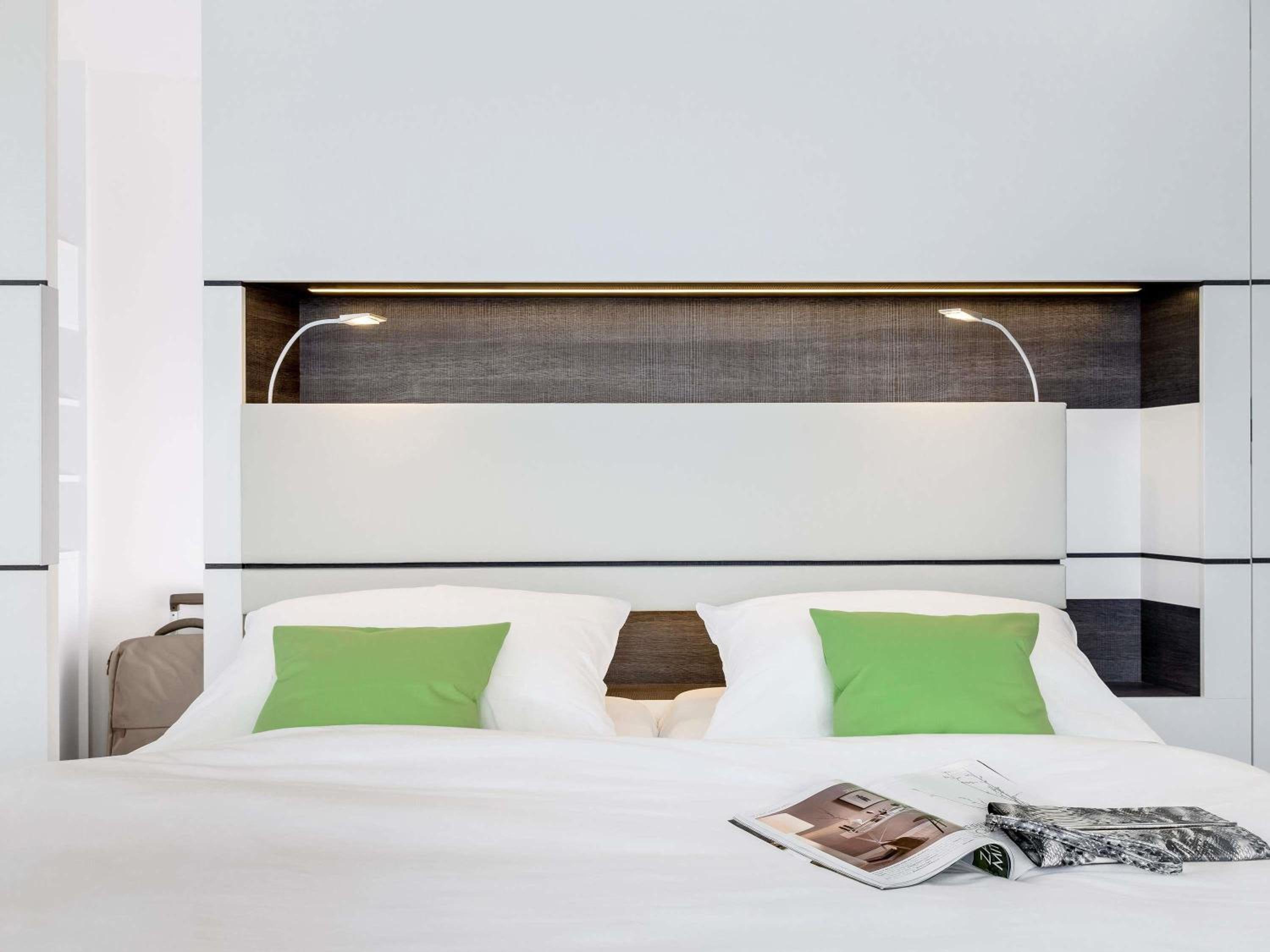 Styles Suite - Photo 3