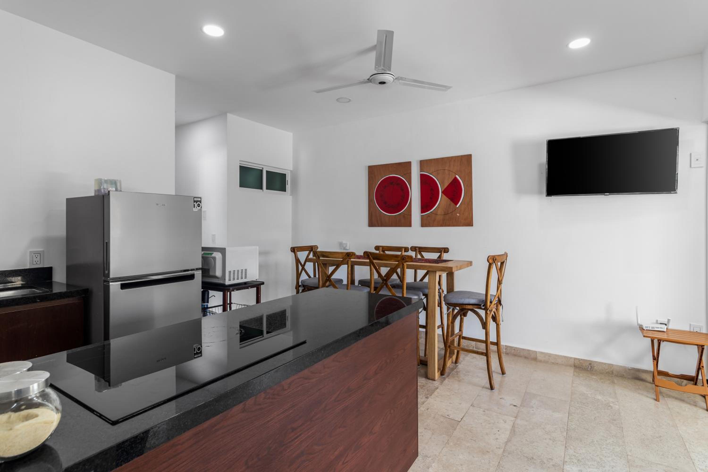 Two-Bedroom Apartment with Balcony photo 1