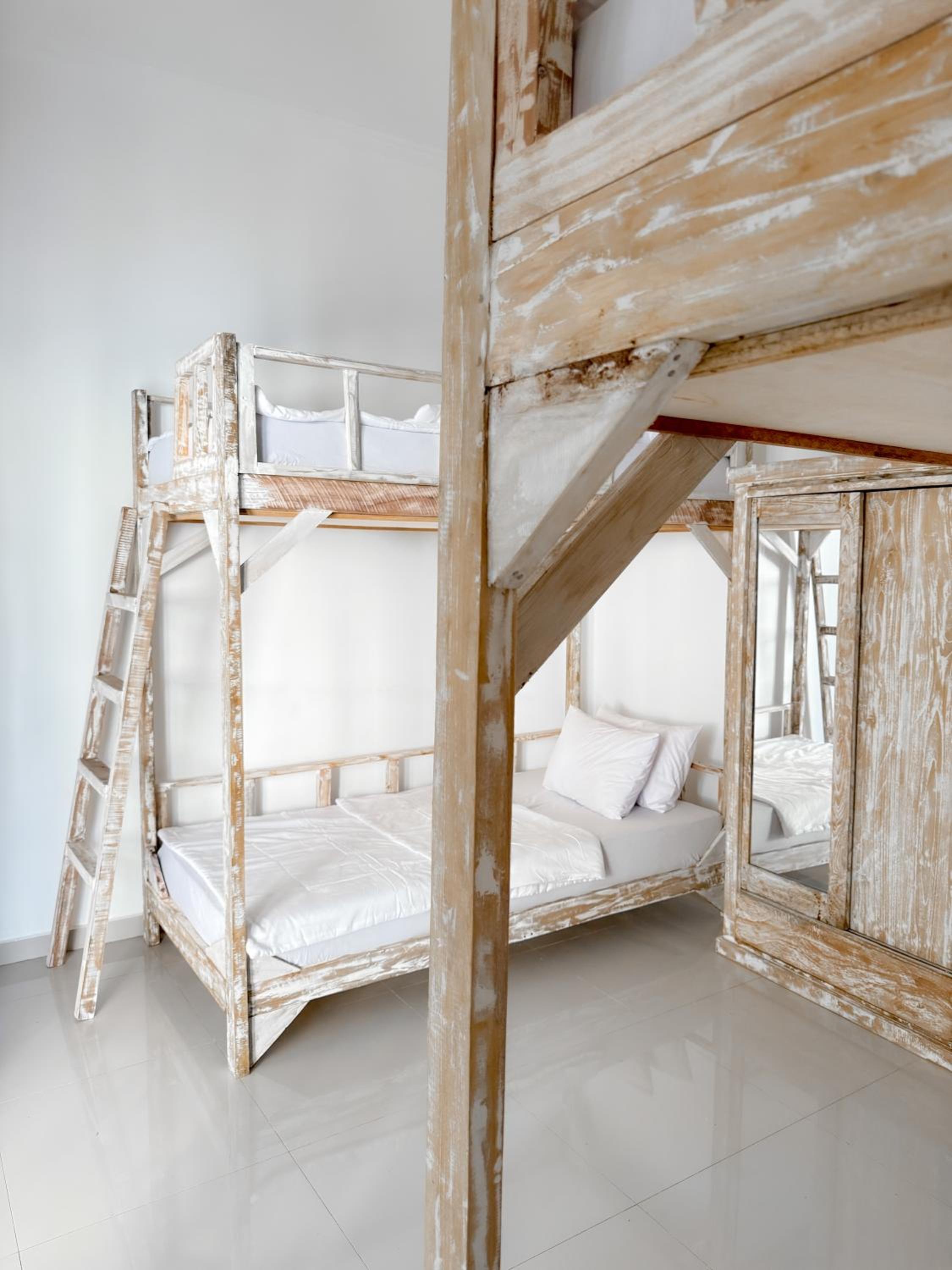 Bed in 4-Bed Mixed Dormitory Room