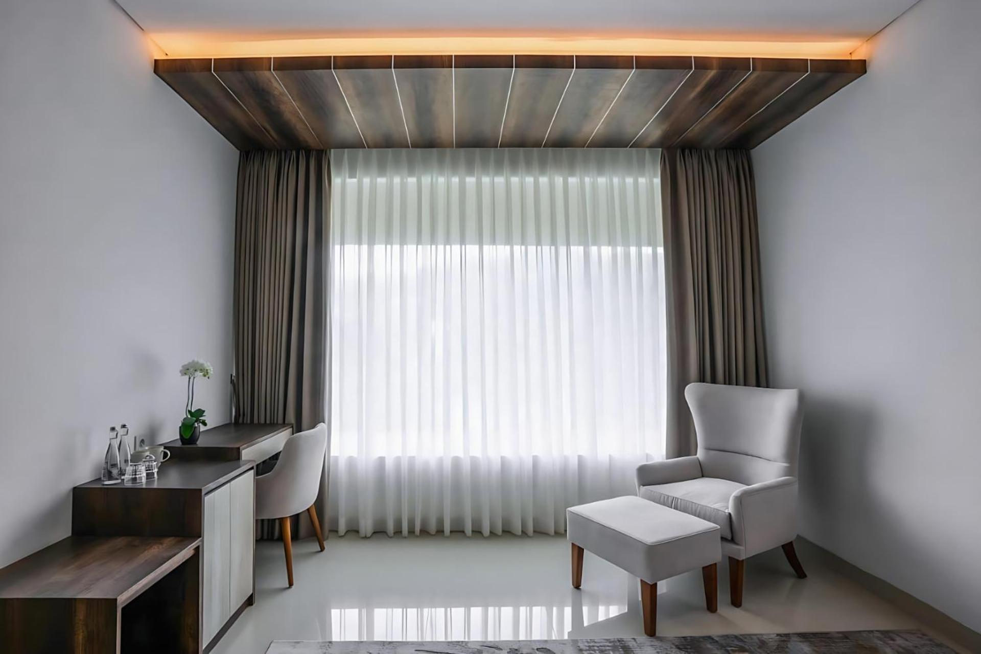 Standard Twin Room with Mountain View
