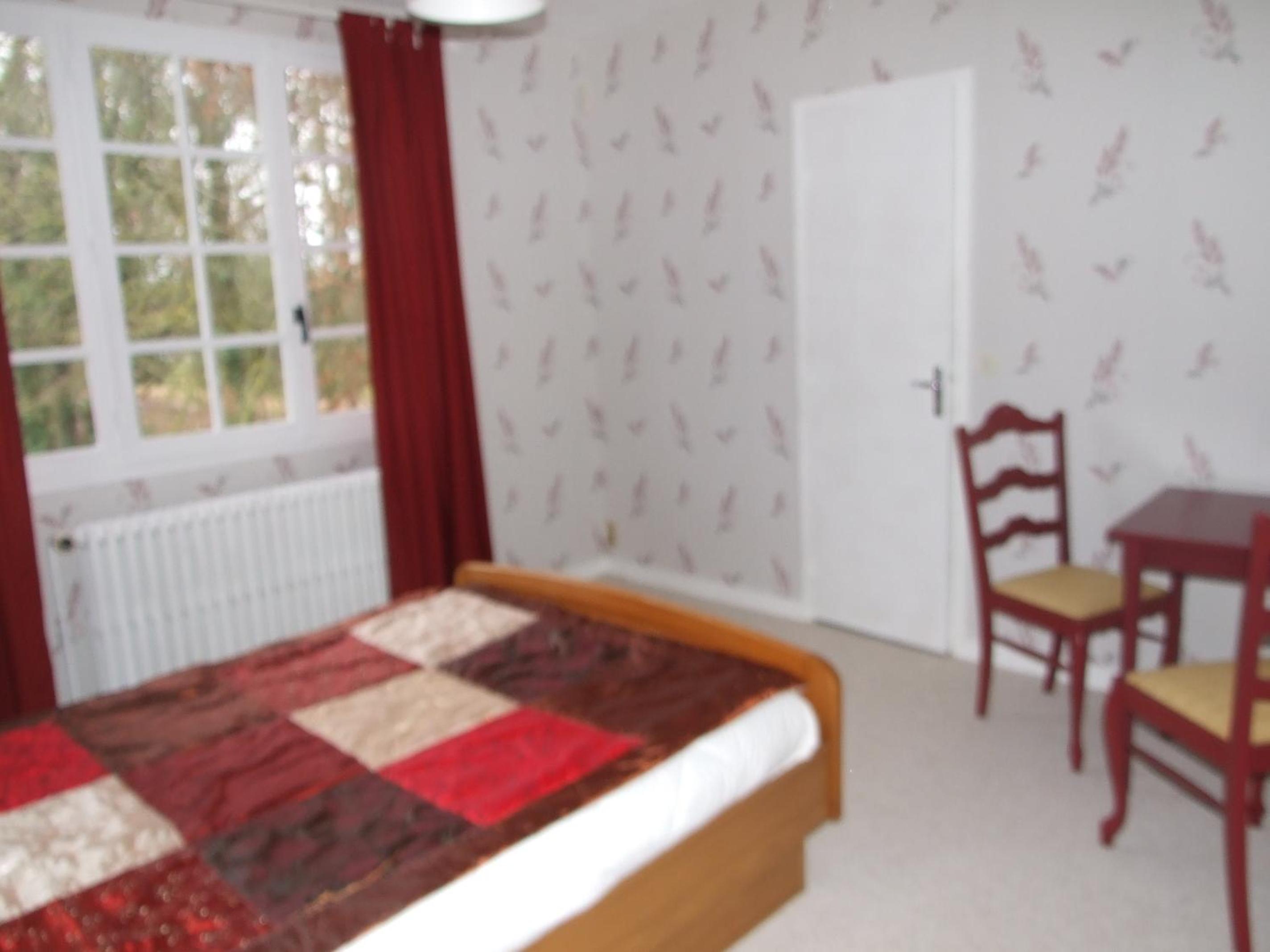 Double Room - Photo 5