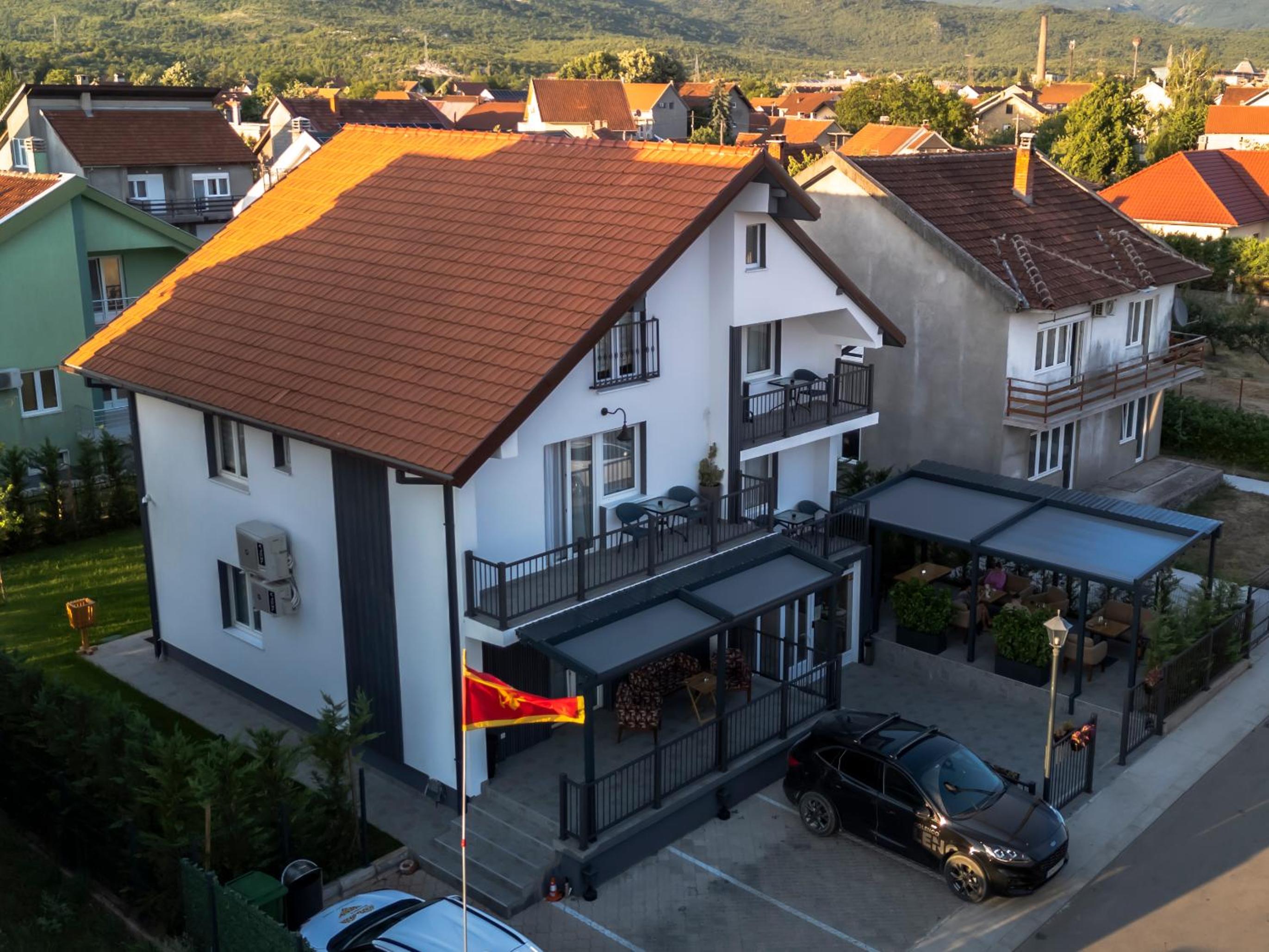 Superior One-Bedroom Apartment with Balcony