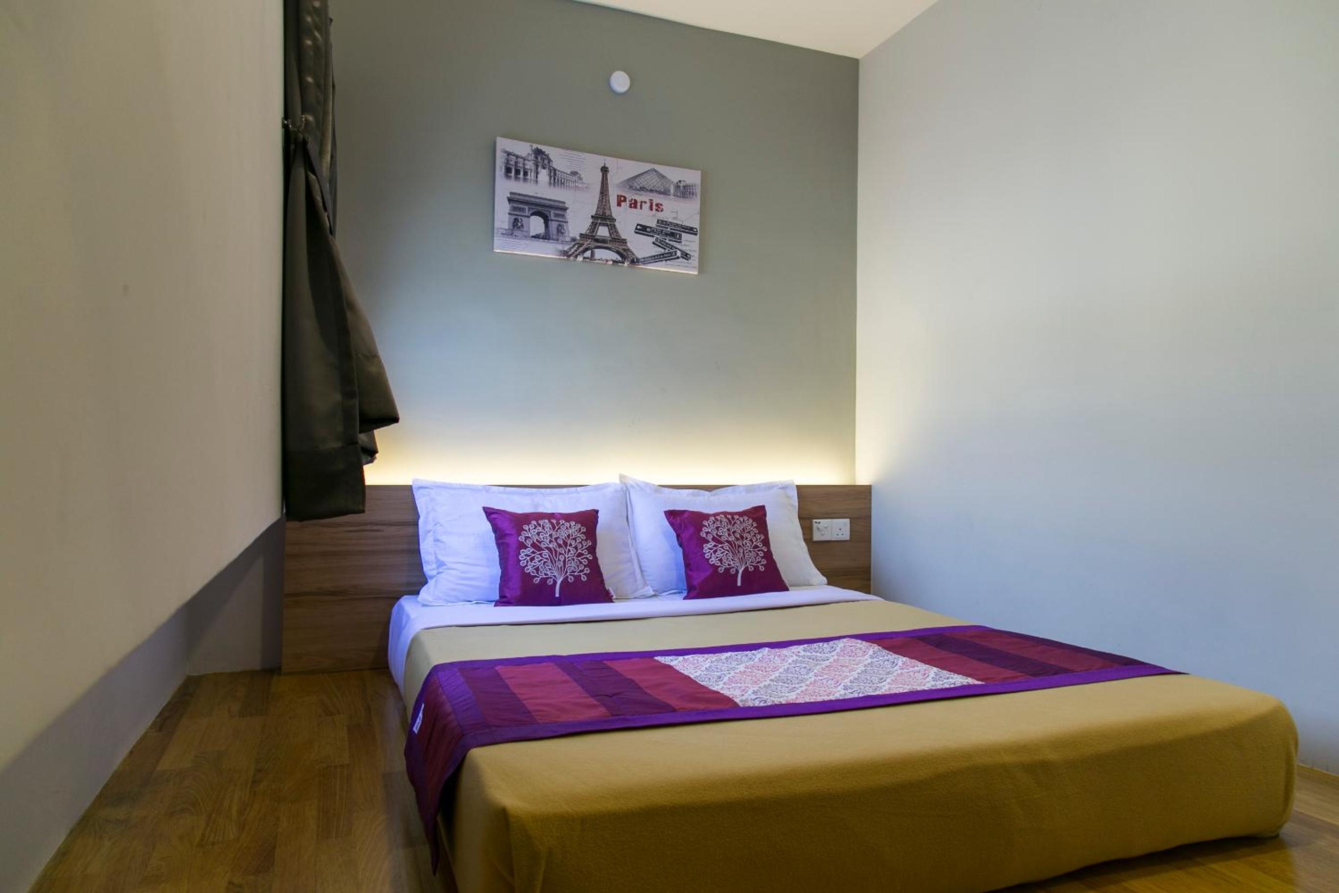 Deluxe Double Room photo 3