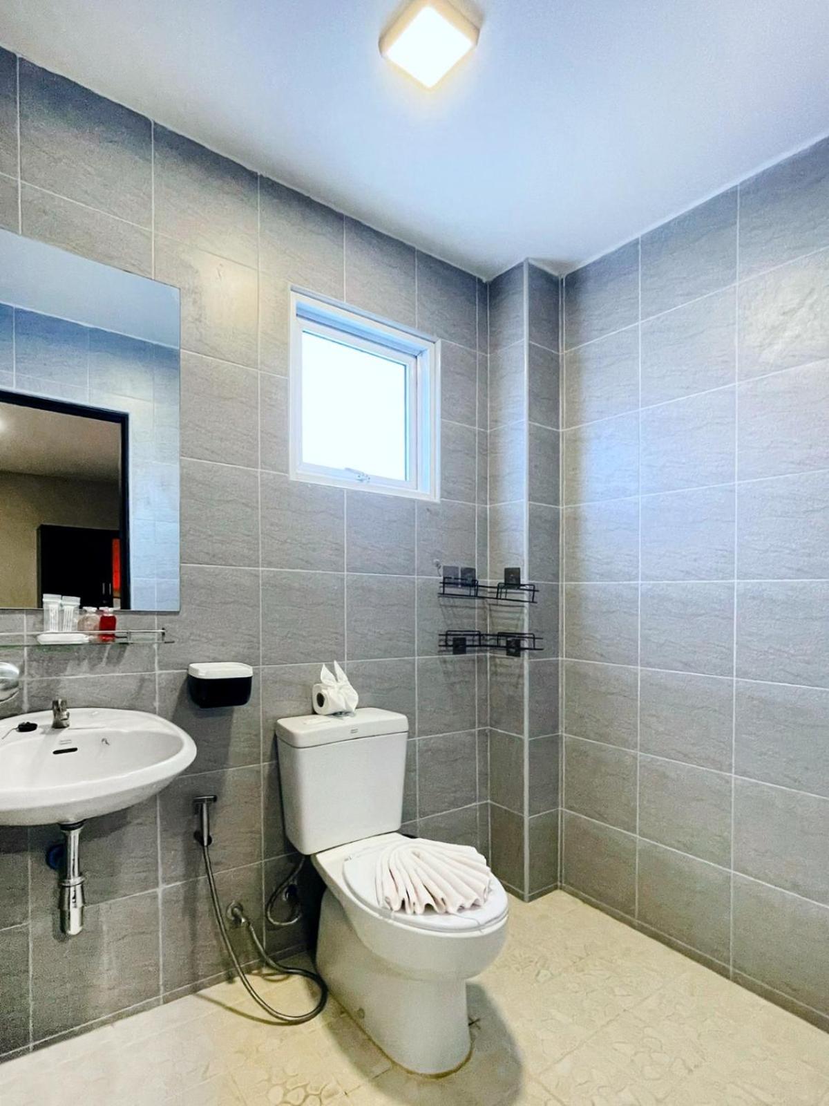 Deluxe Double Room - Photo 7