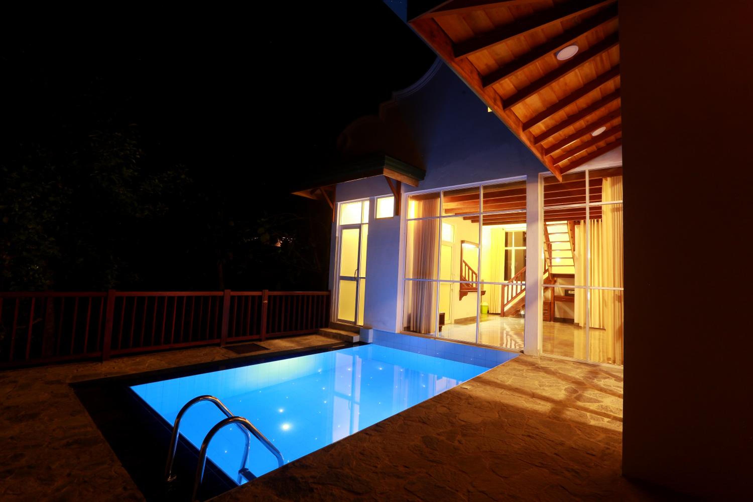 Suite Room with Private Pool photo 2