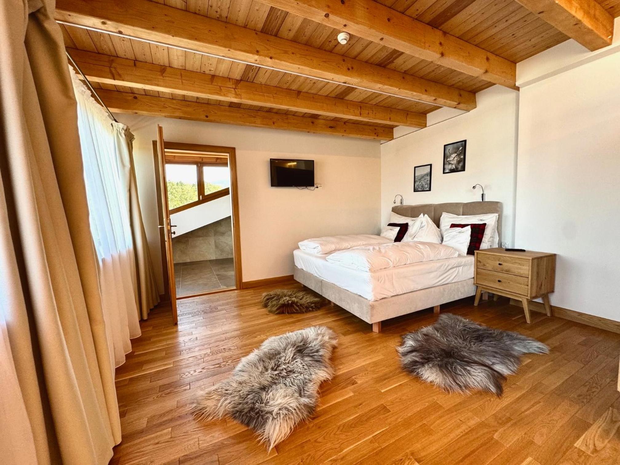 Double Room photo 2