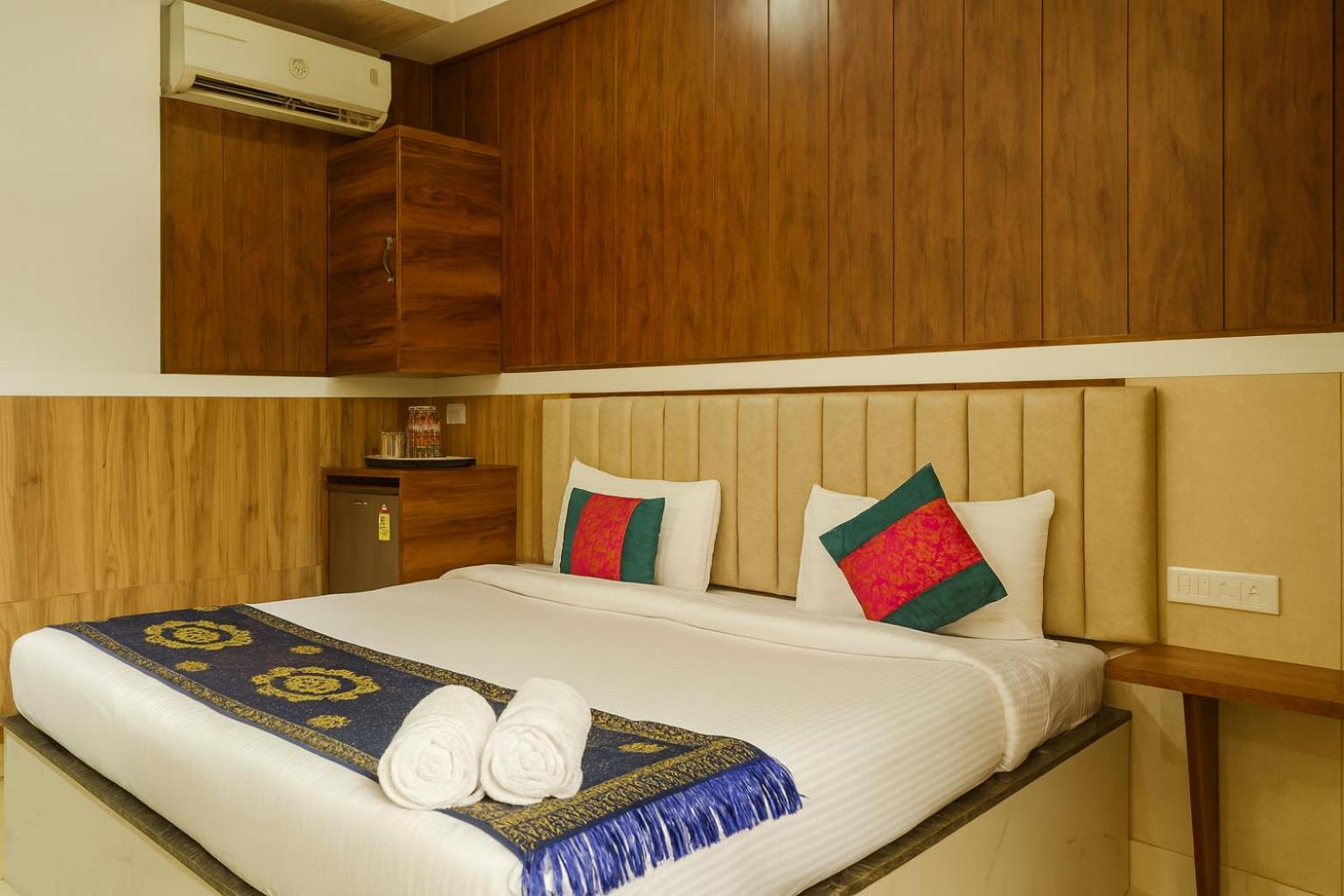 Deluxe Double Room with Bath
