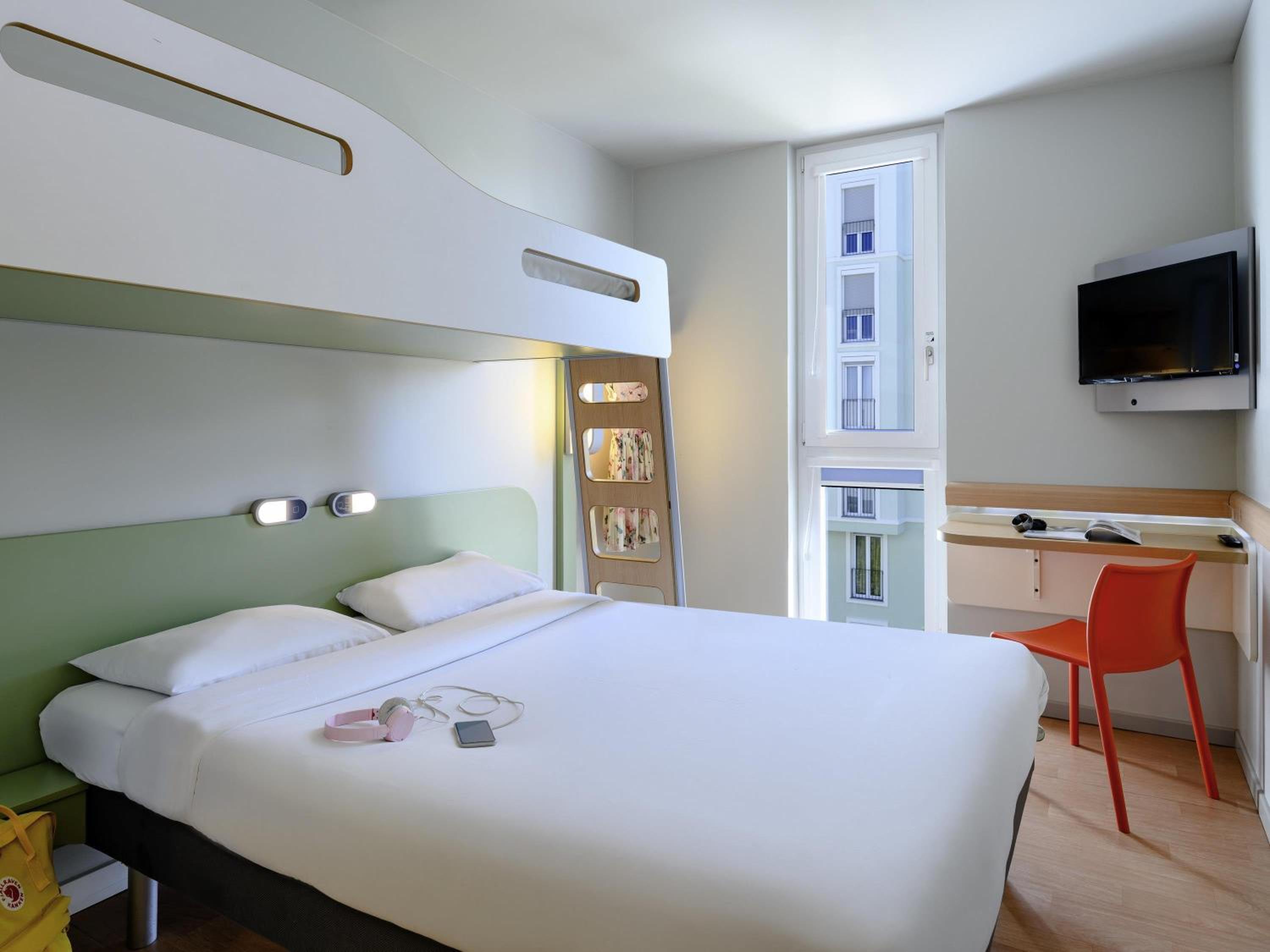 Standard Double Room - Photo 3