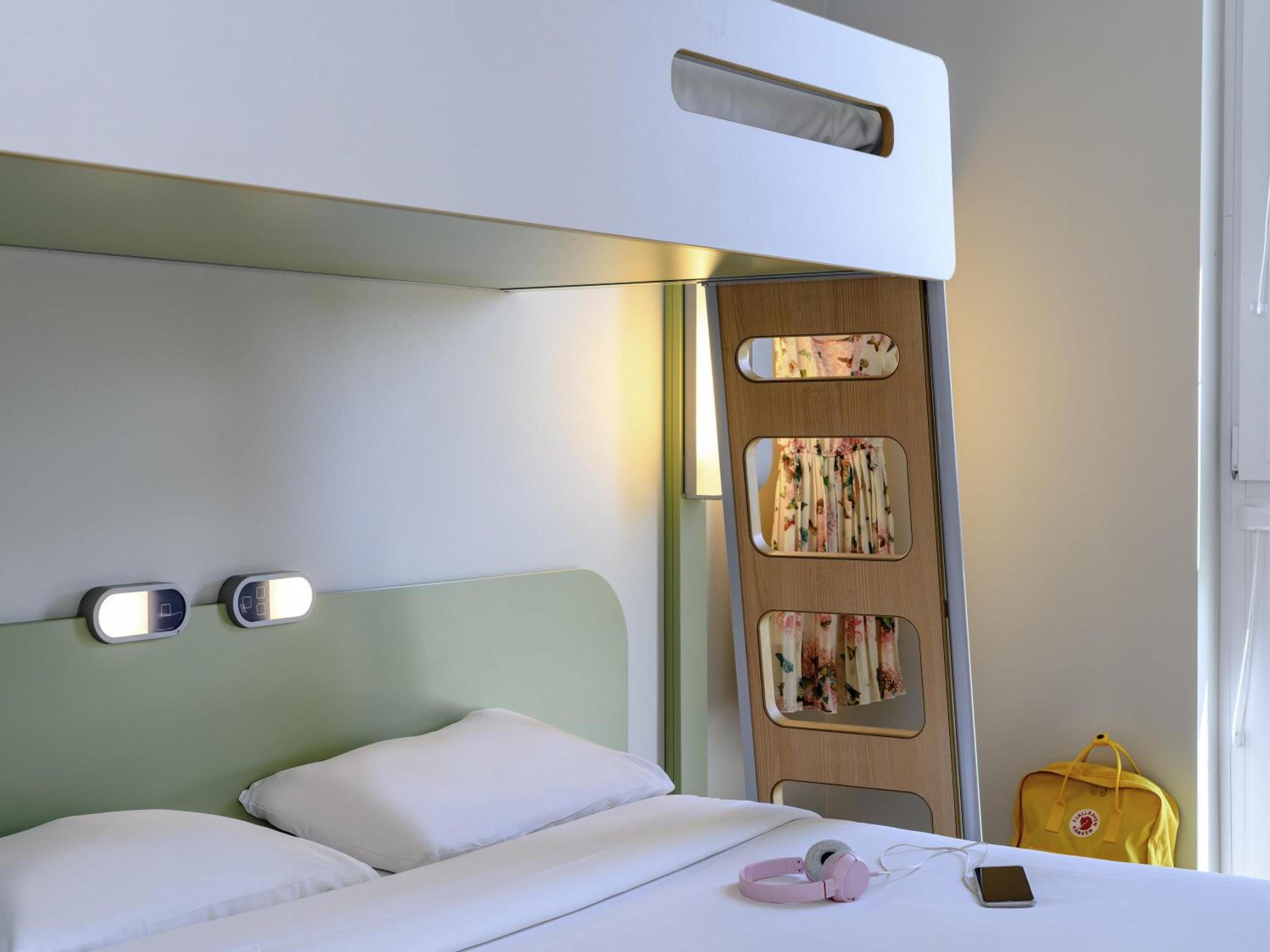 Standard Double Room - Photo 6