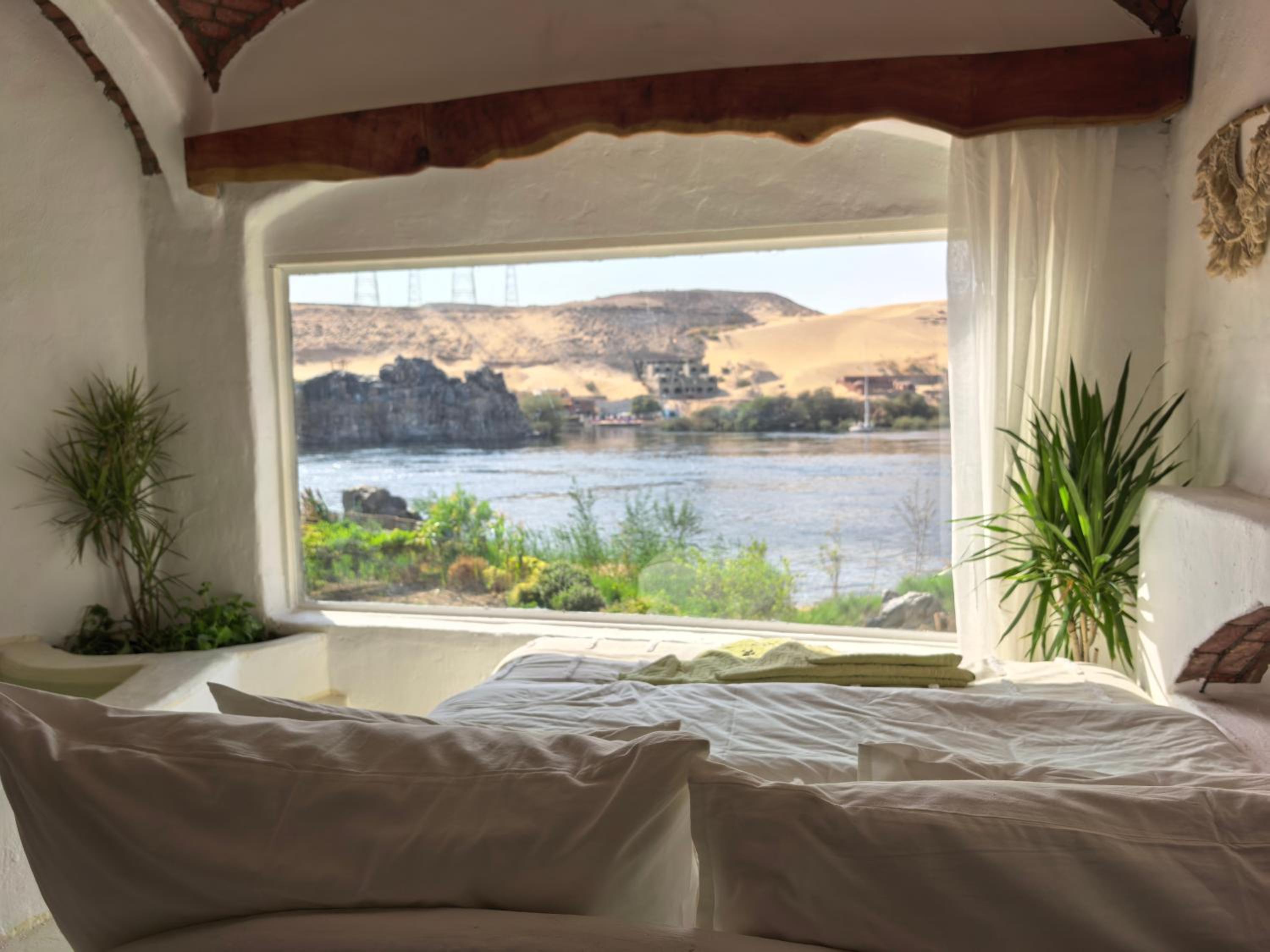 Suite with Spa Bath photo 2