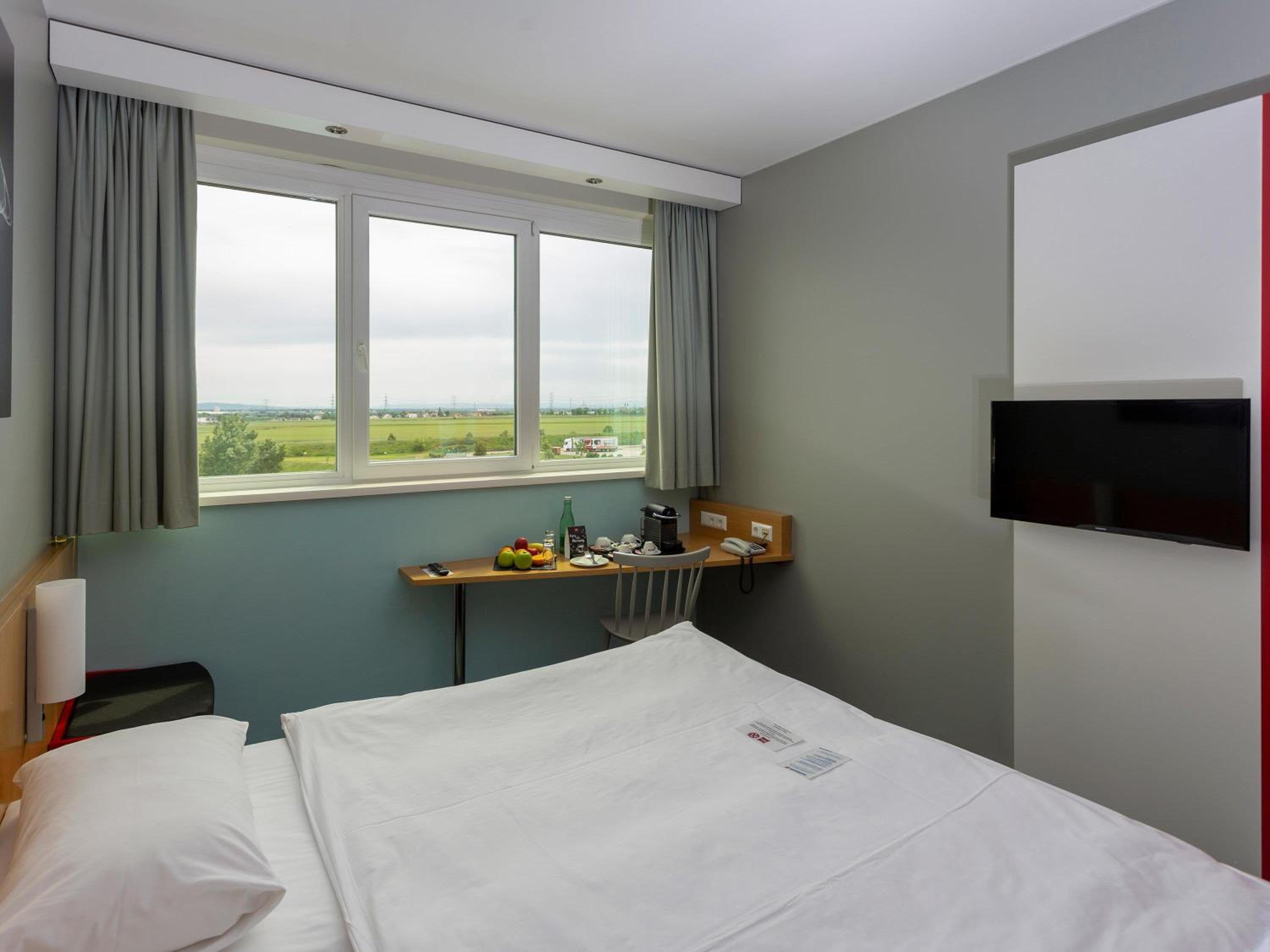 Superior Twin Room - Photo 1