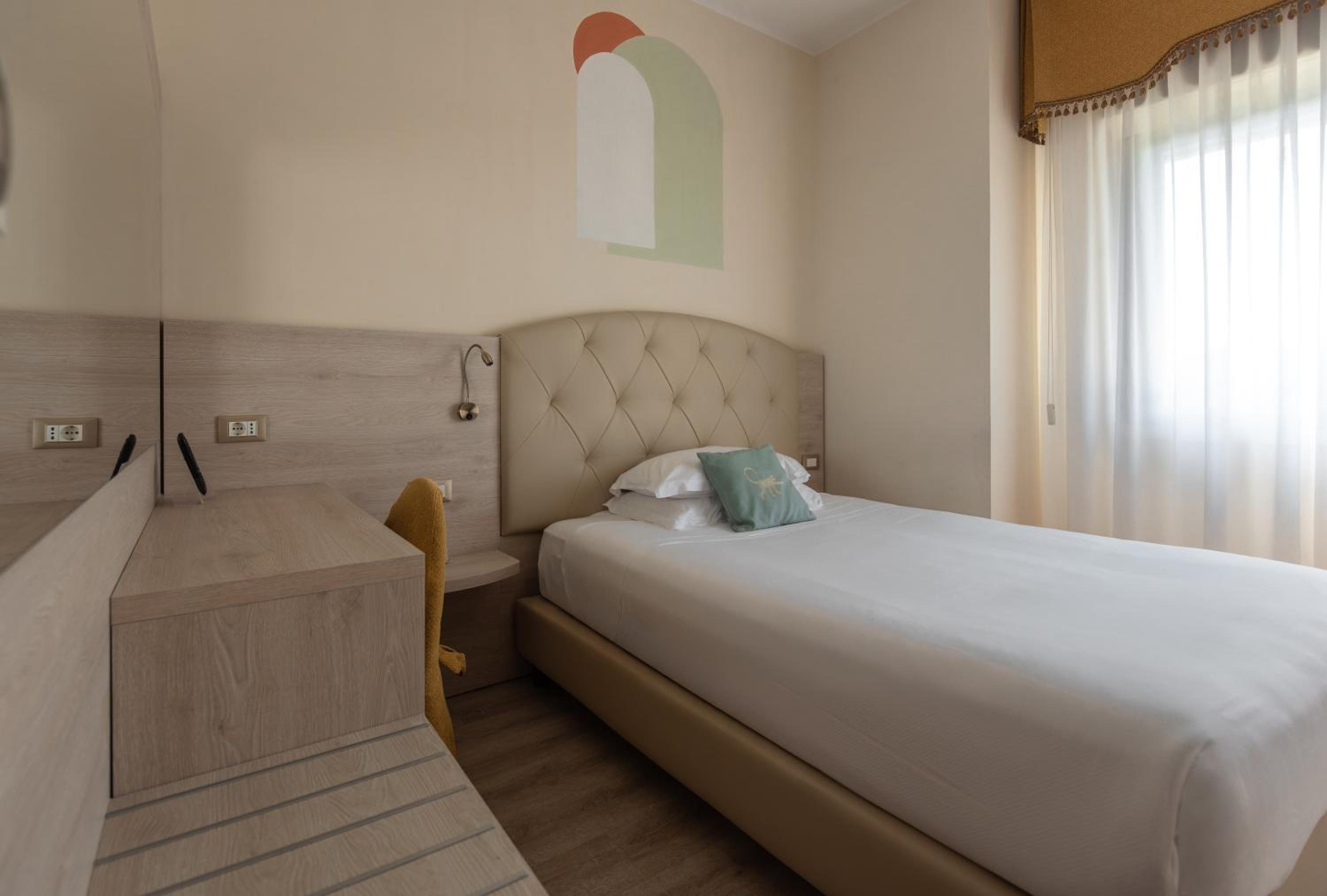 Comfort Single Room