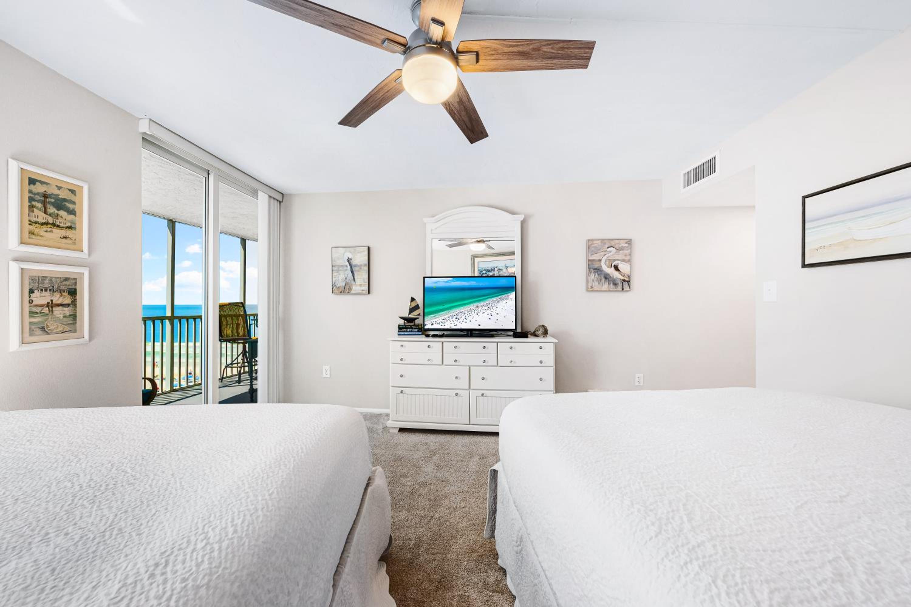 Two-Bedroom Apartment with Ocean View photo 3