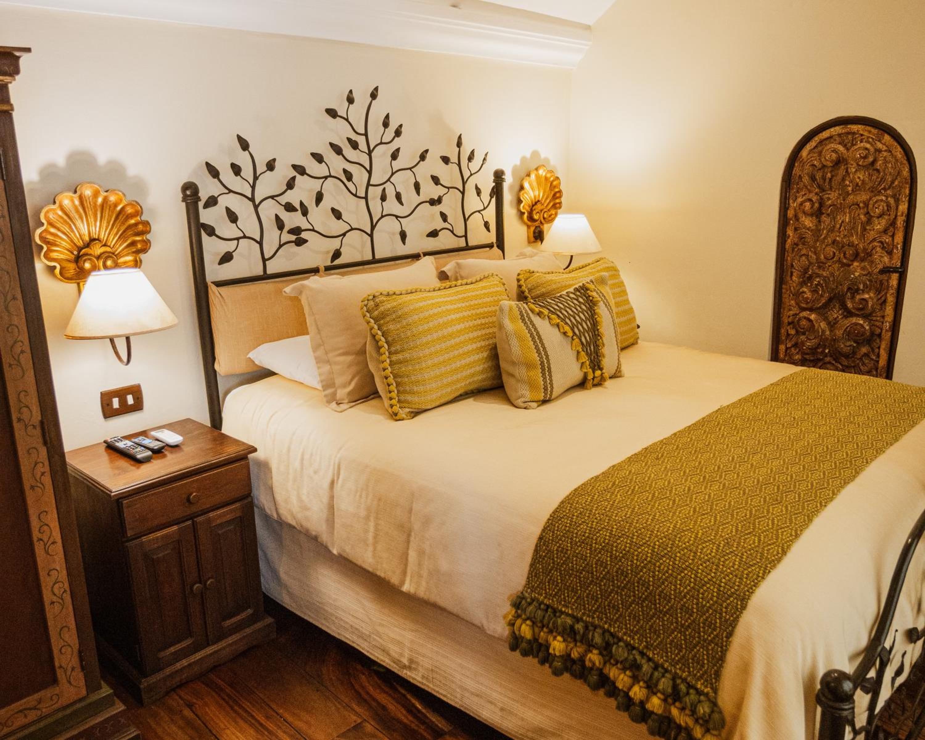 Junior Suite Queen - Photo 5