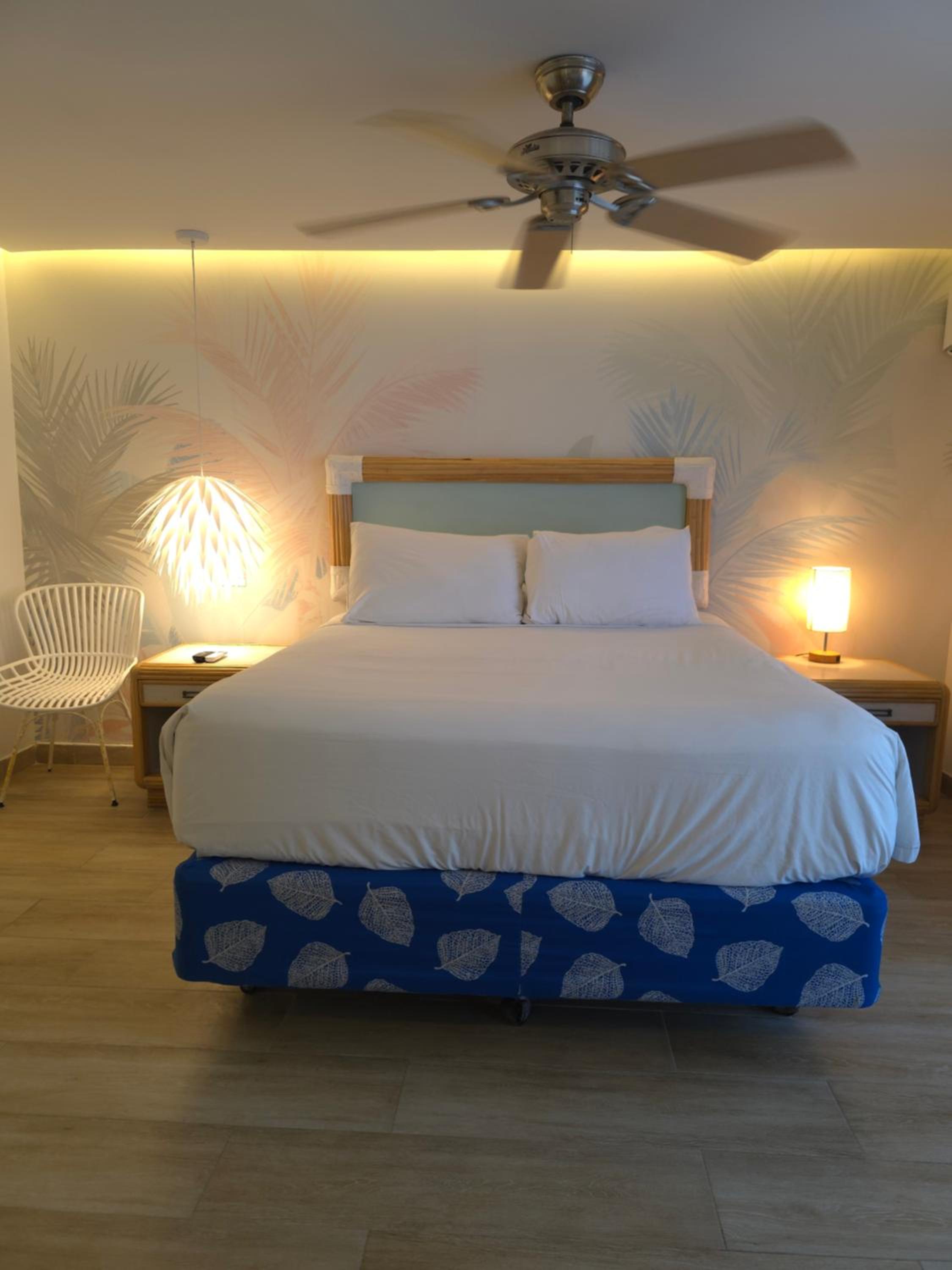 King Room with Balcony photo 2