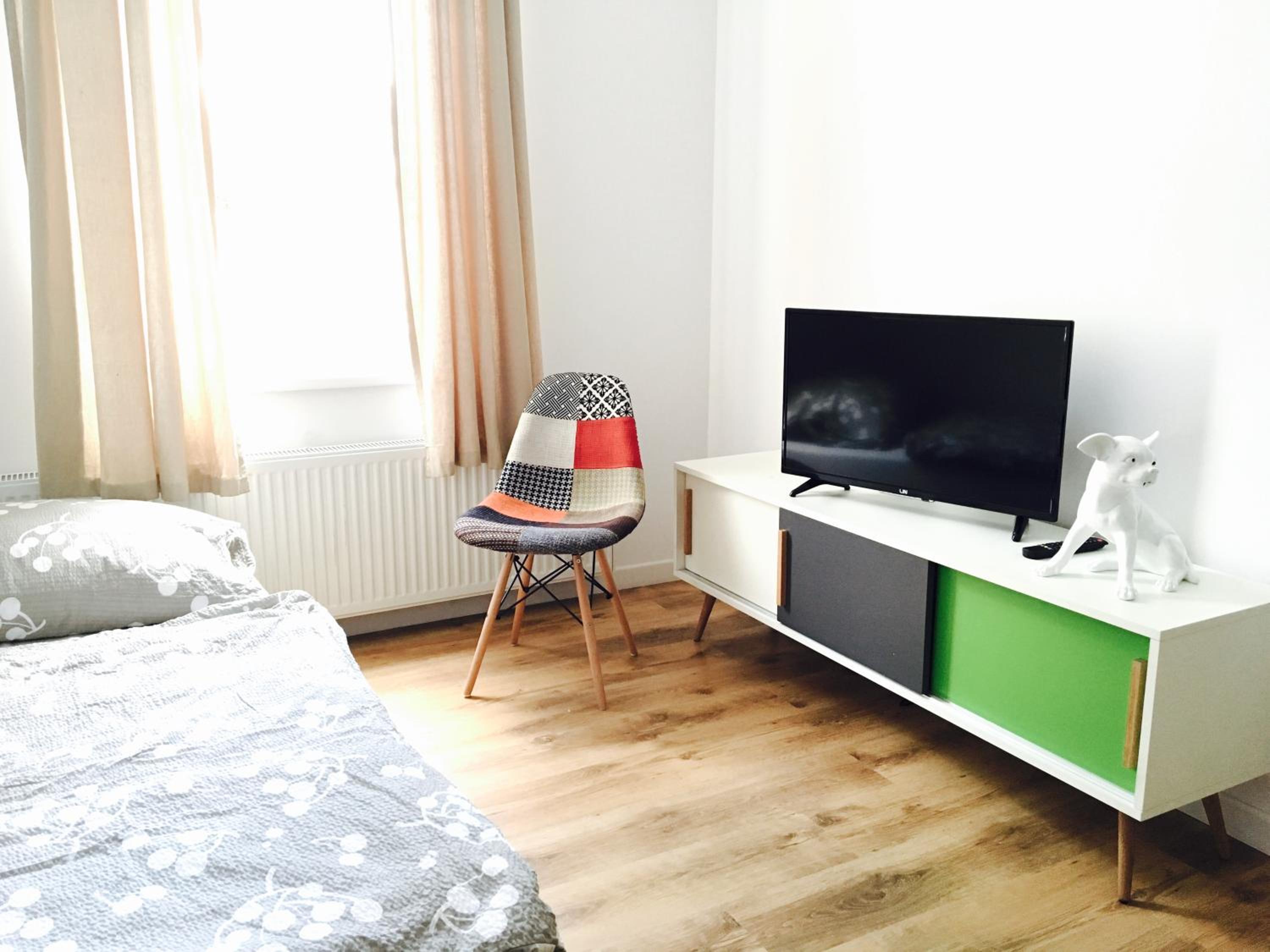 Studio Apartment photo 1