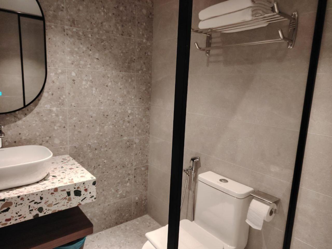 Superior Double or Twin Room with Pool View photo 2