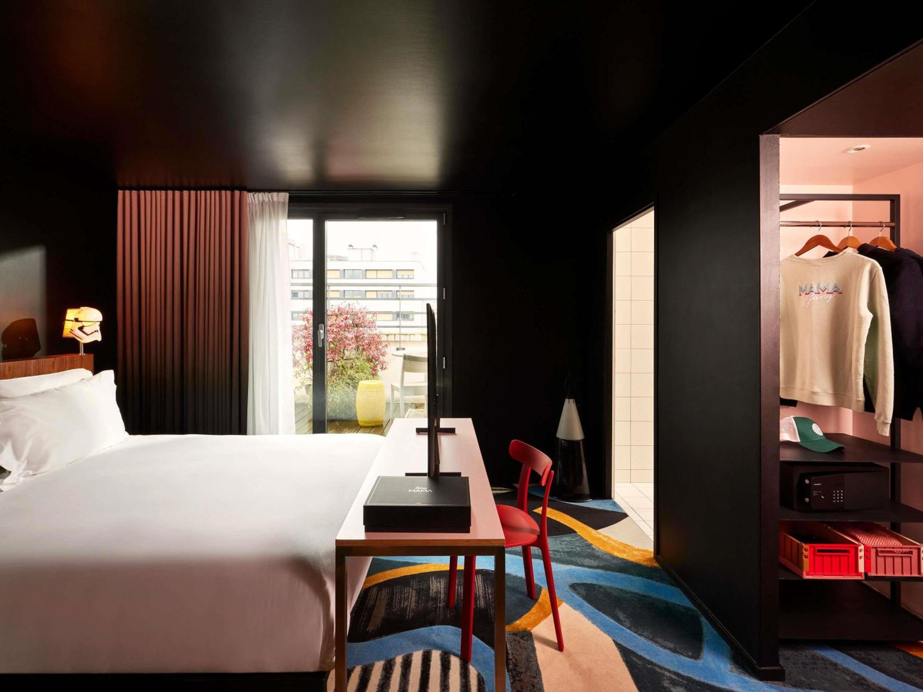 MEDIUM MAMA Double Room with Terrace