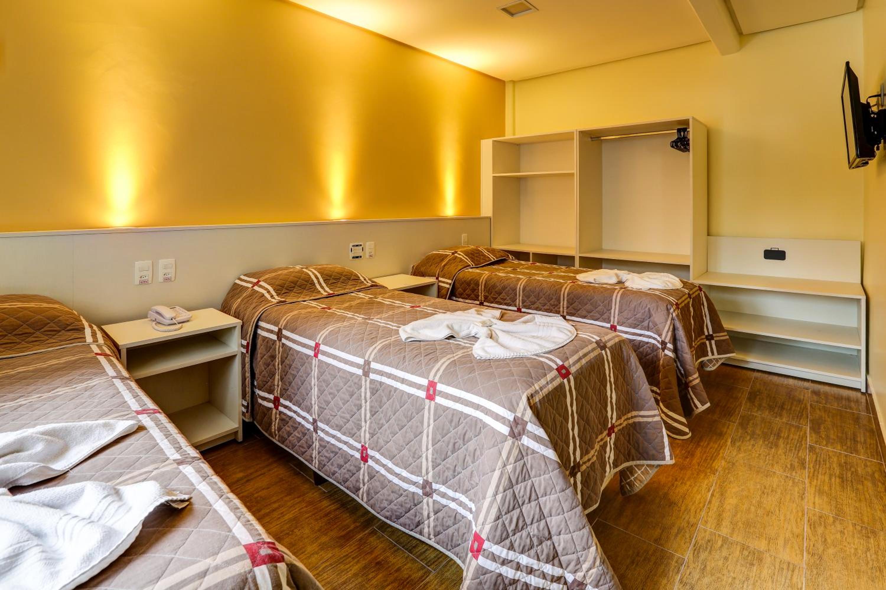Triple Room photo 2