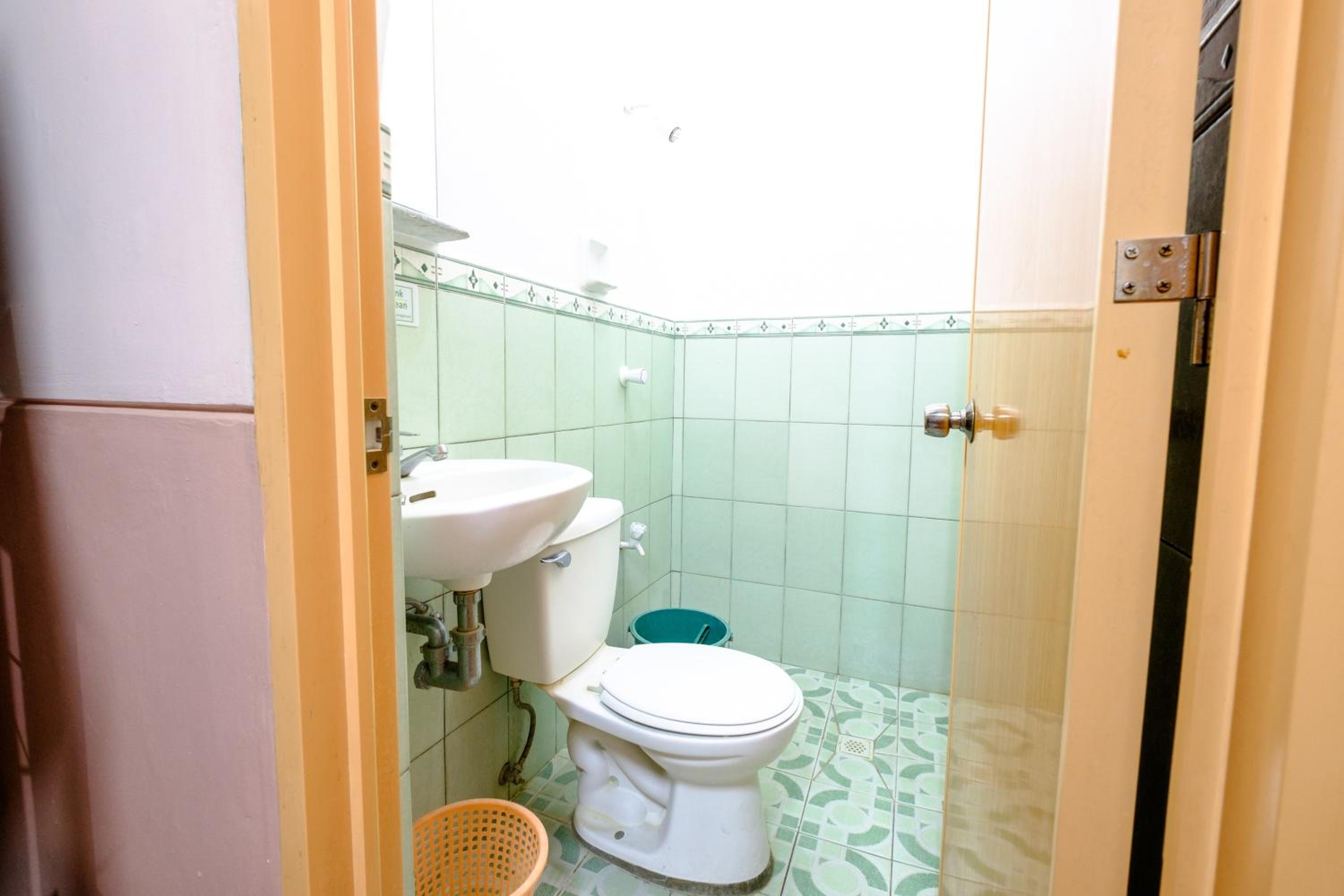 Standard Single Room photo 2