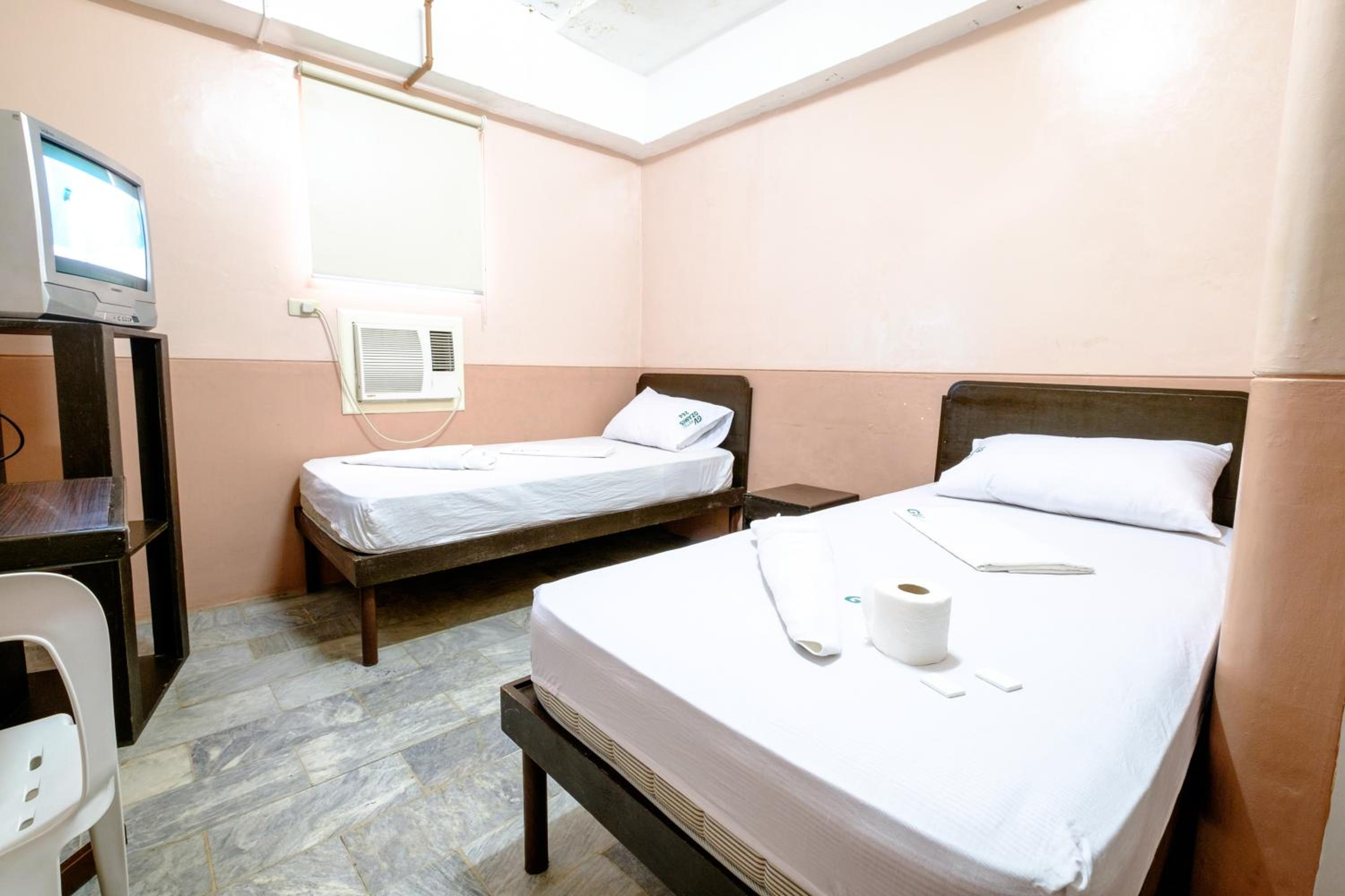 Standard Twin Room photo 1