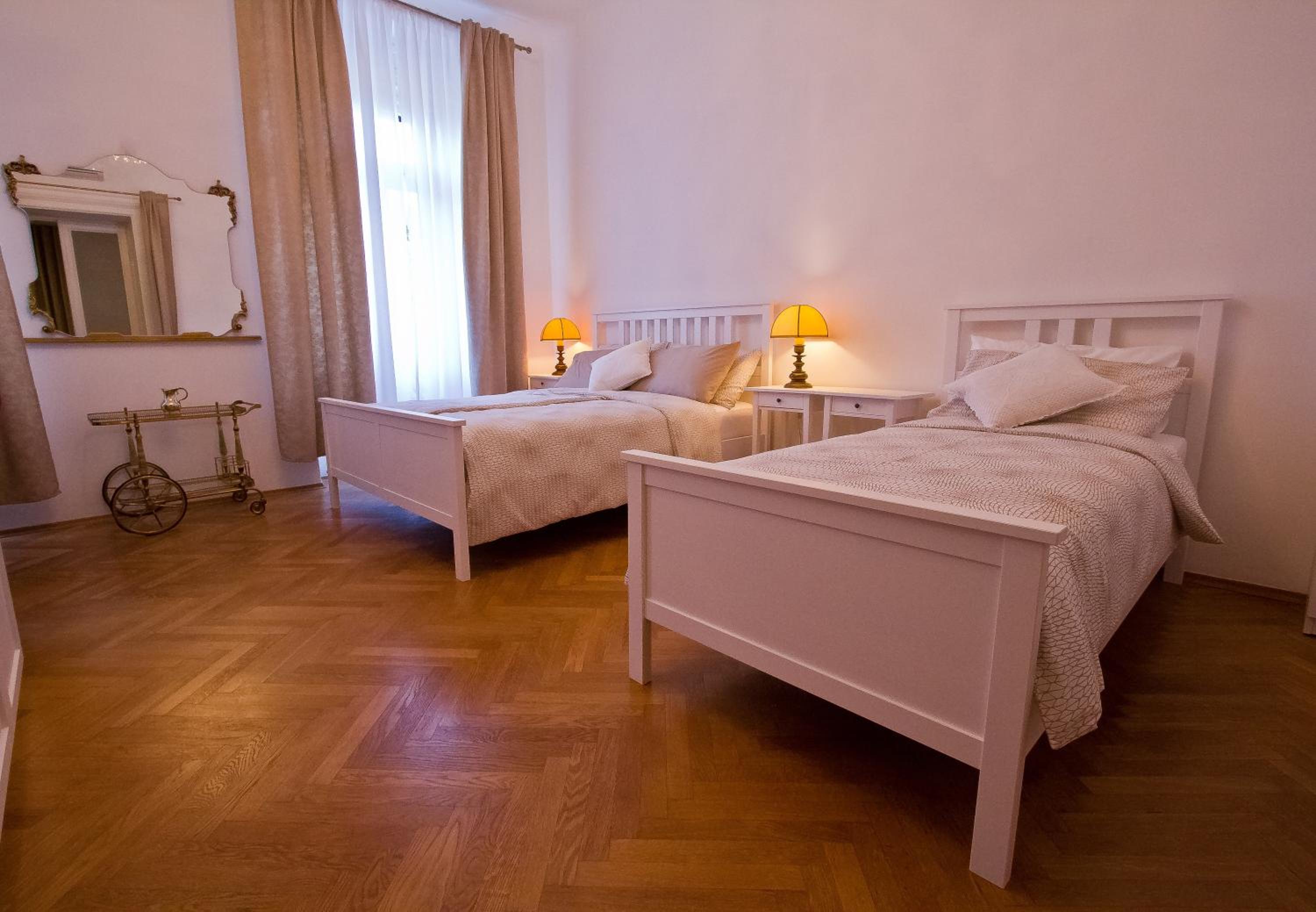 Triple Room with Private Bathroom photo 1