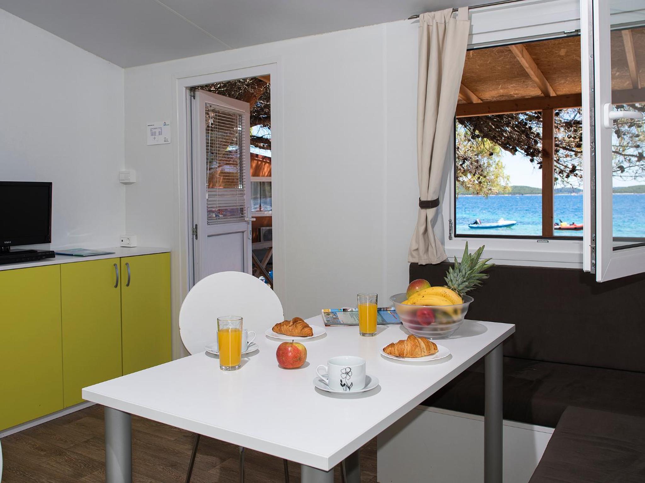 Mobile Home Premium First line photo 2