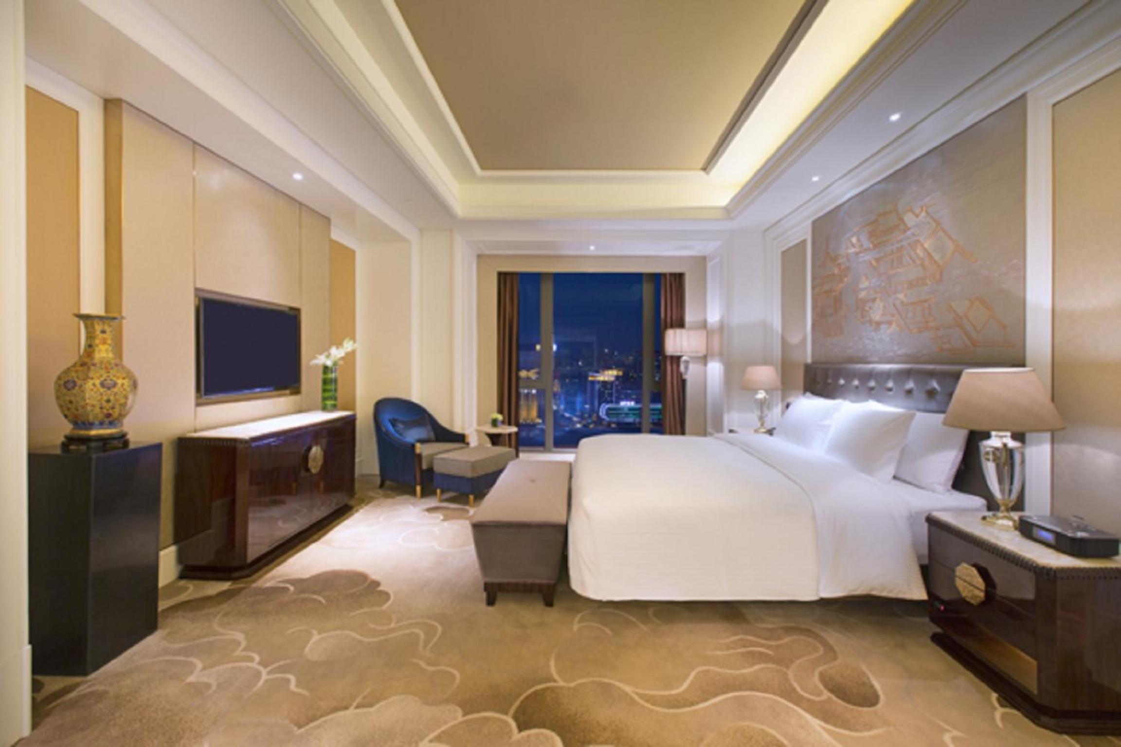 Executive King Room