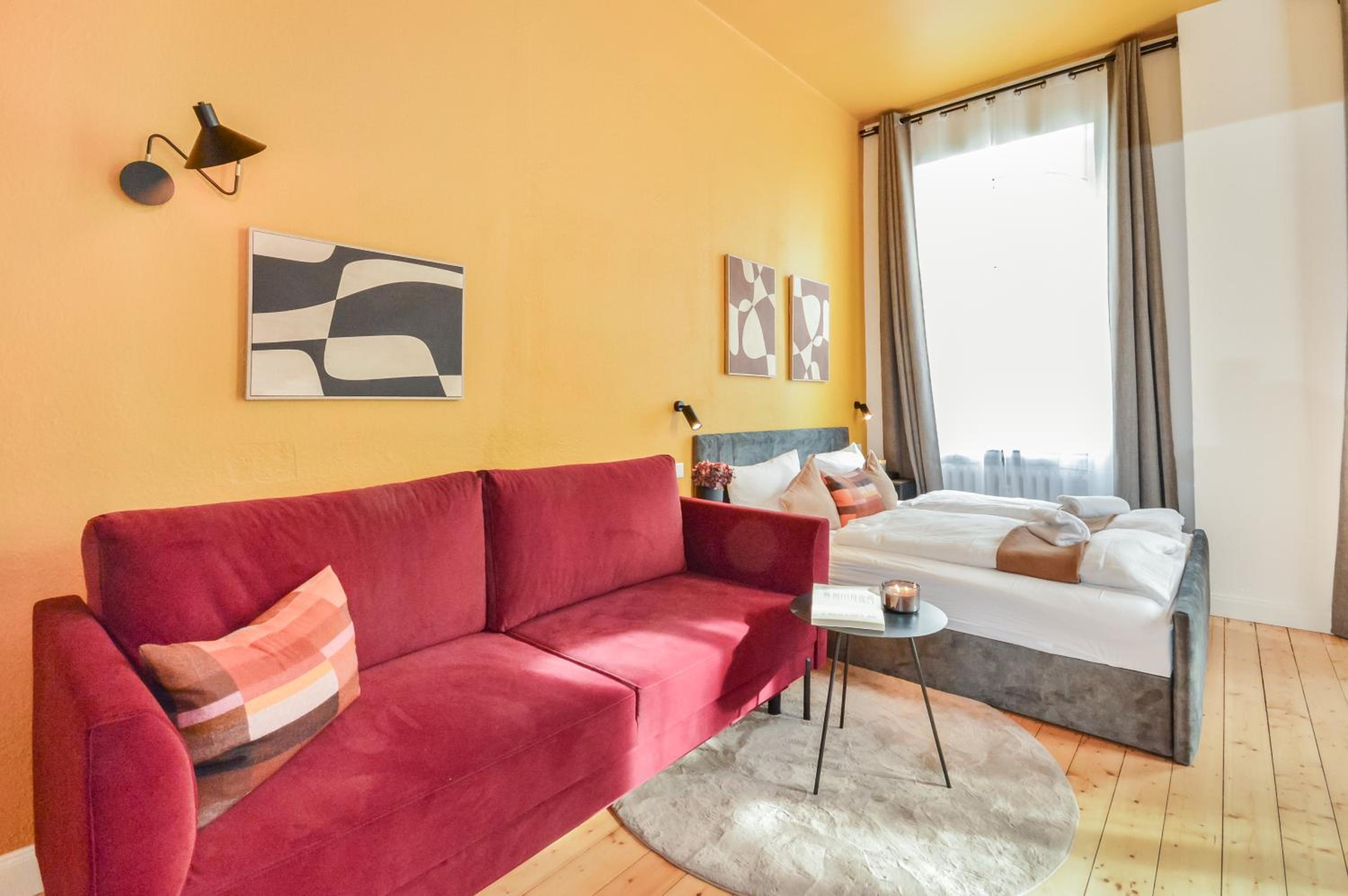 King Studio with Sofa Bed photo 3
