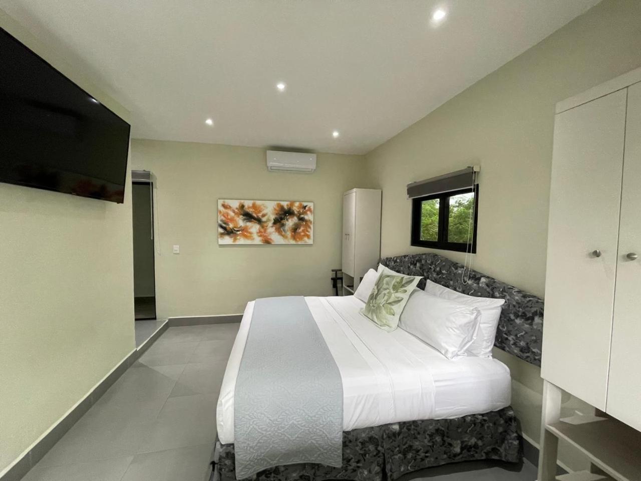 Triple Room with Balcony photo 2