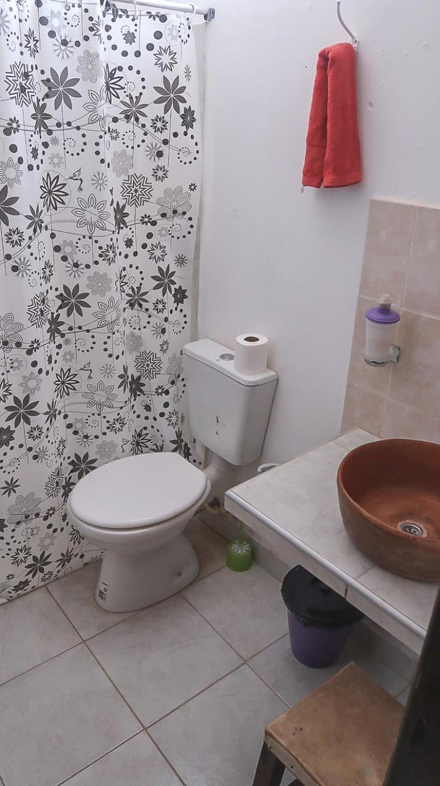 Family Room with Private Bathroom photo 3
