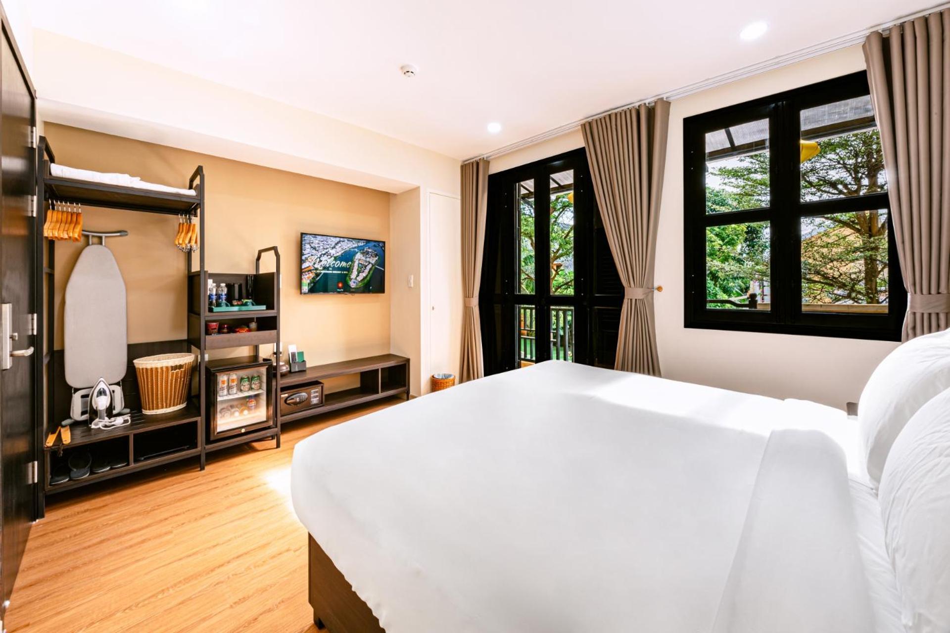 Deluxe Double or Twin Room - Photo 3