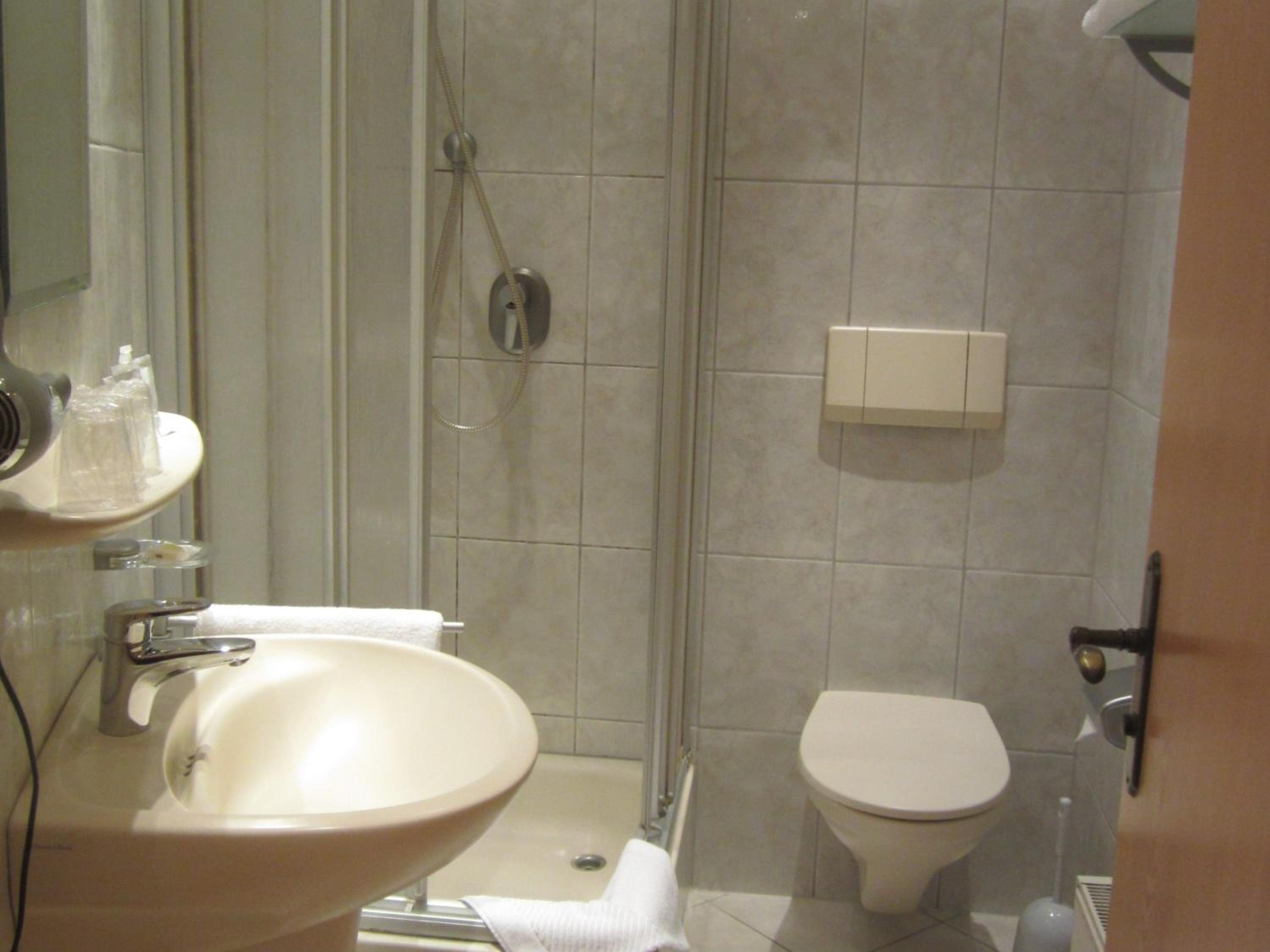 Large Twin Room photo 3