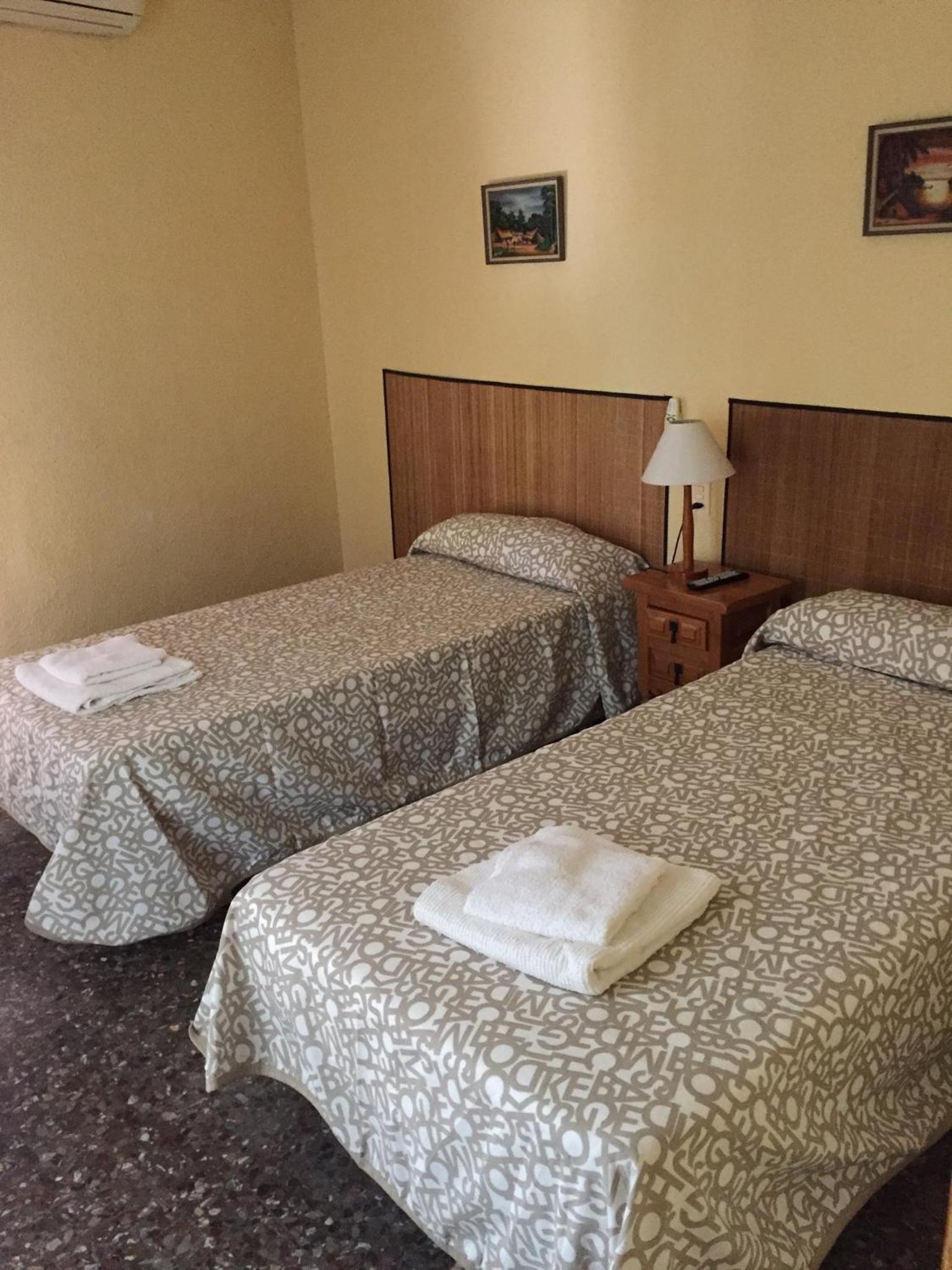 Habitación Doble con Cama Supletoria