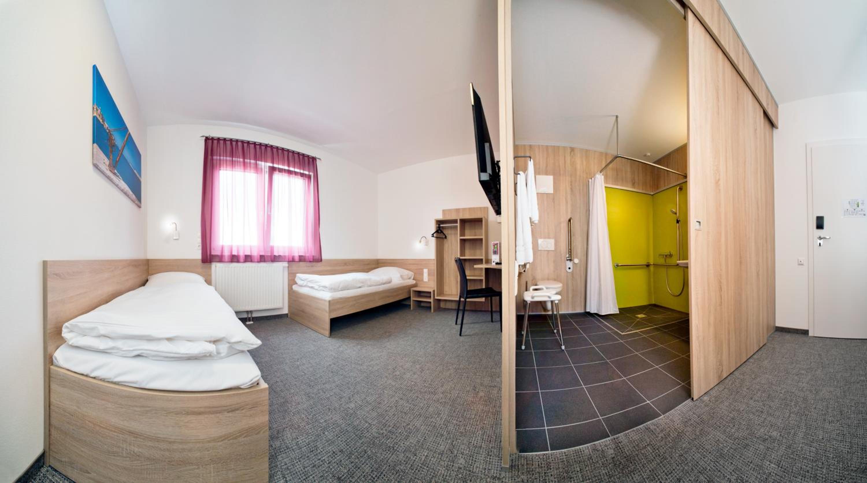 Double Room - Disability Access photo 1