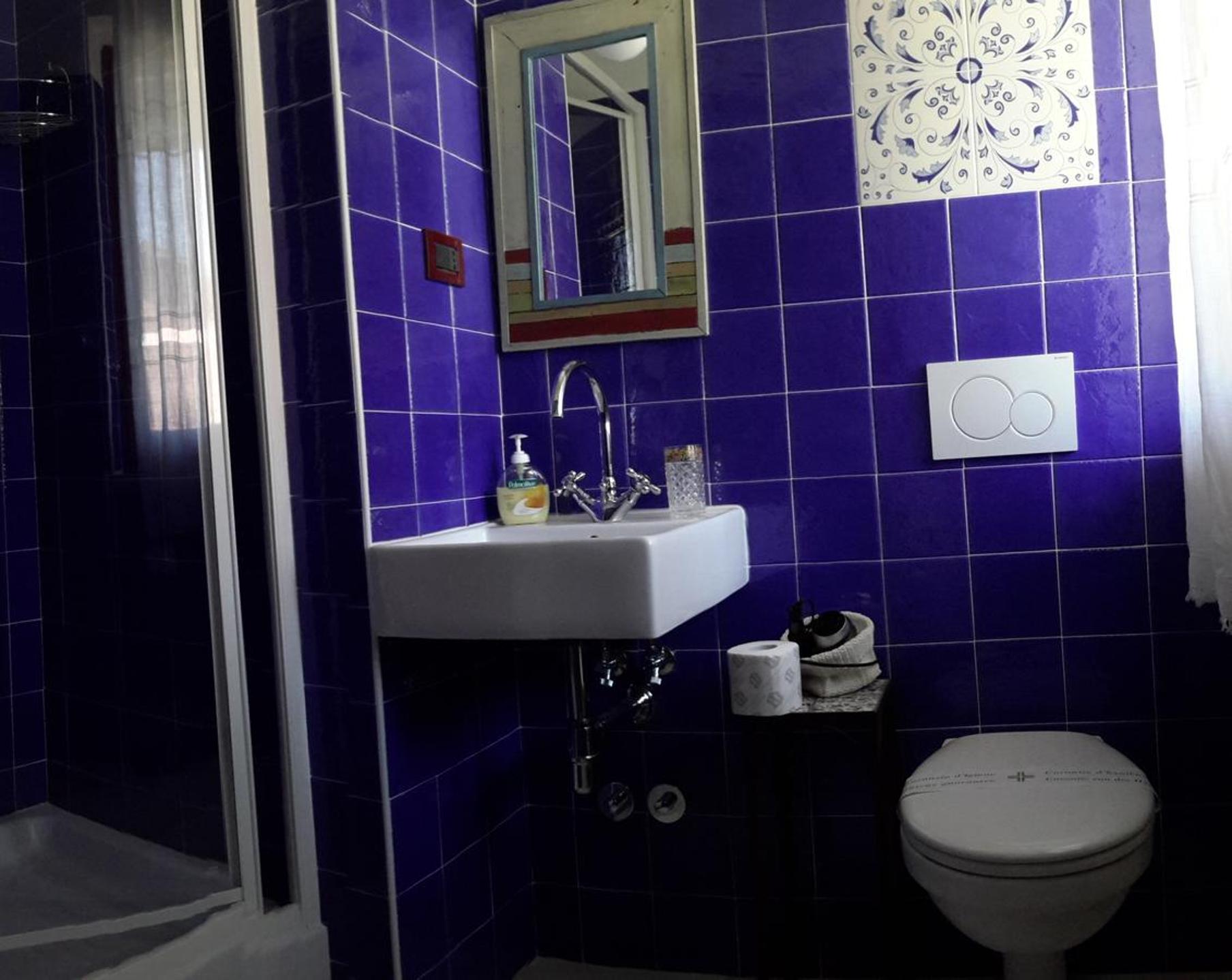 Double Room with Private Bathroom photo 3