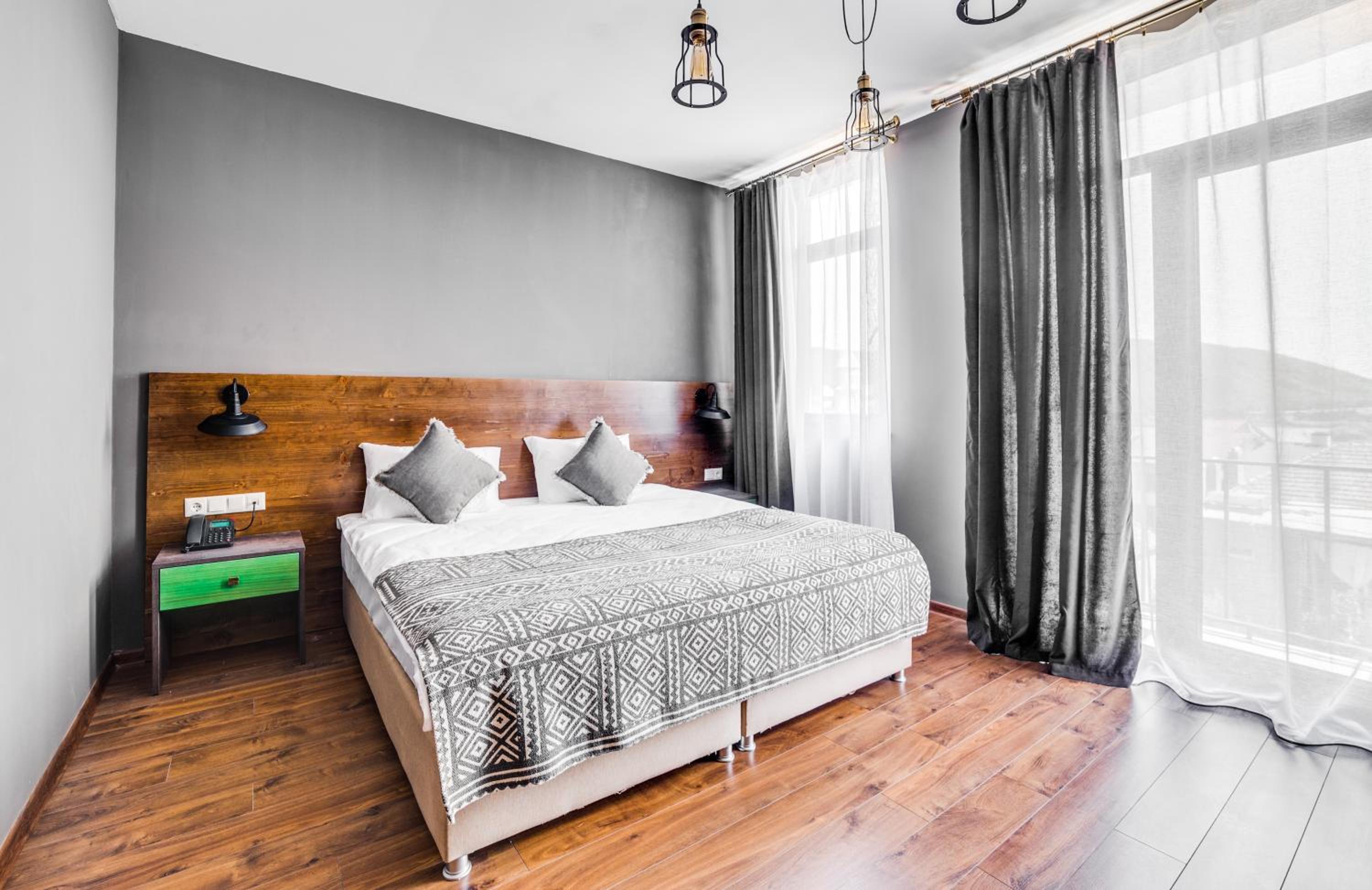 Double Room - Photo 3