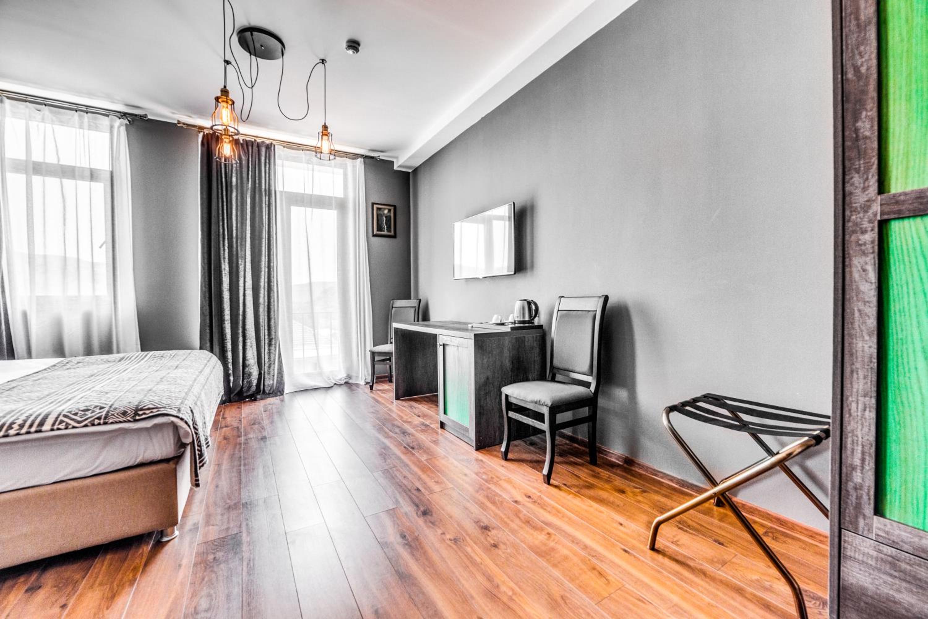 Double Room with Terrace - Photo 3
