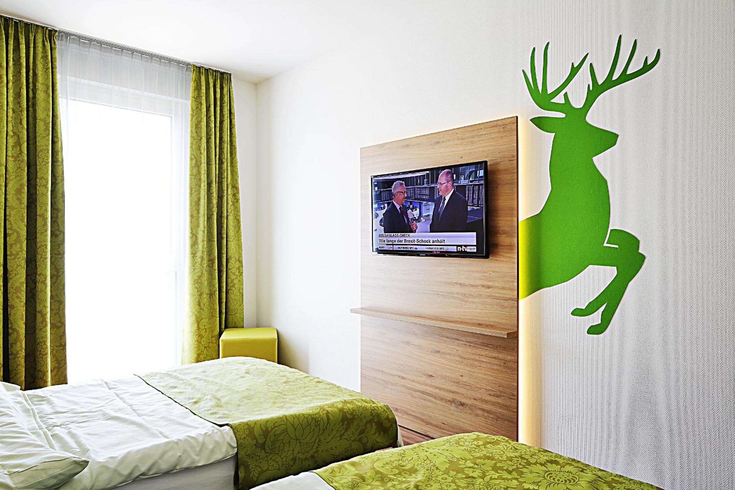 Twin Room - Photo 5