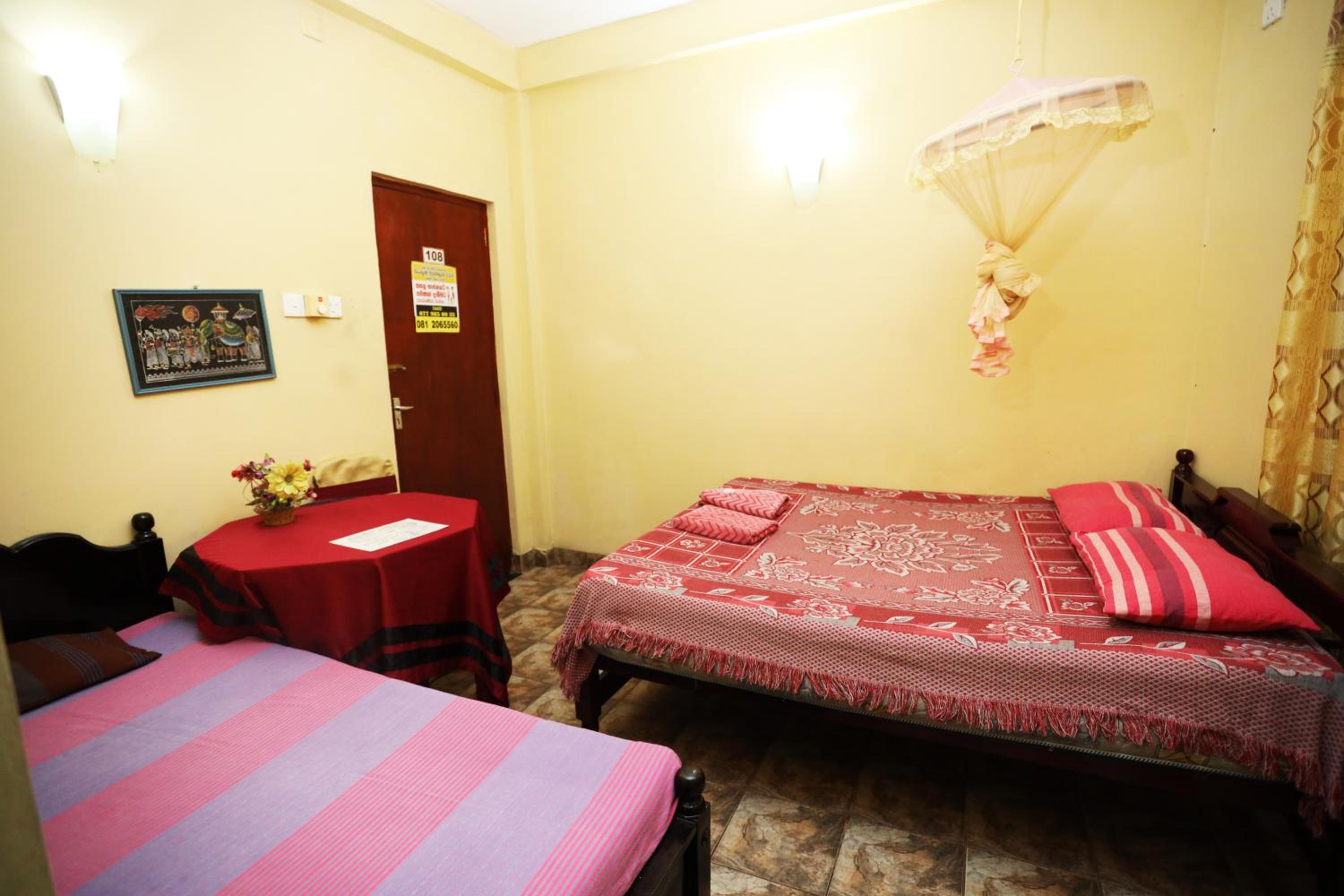 Budget Triple Room