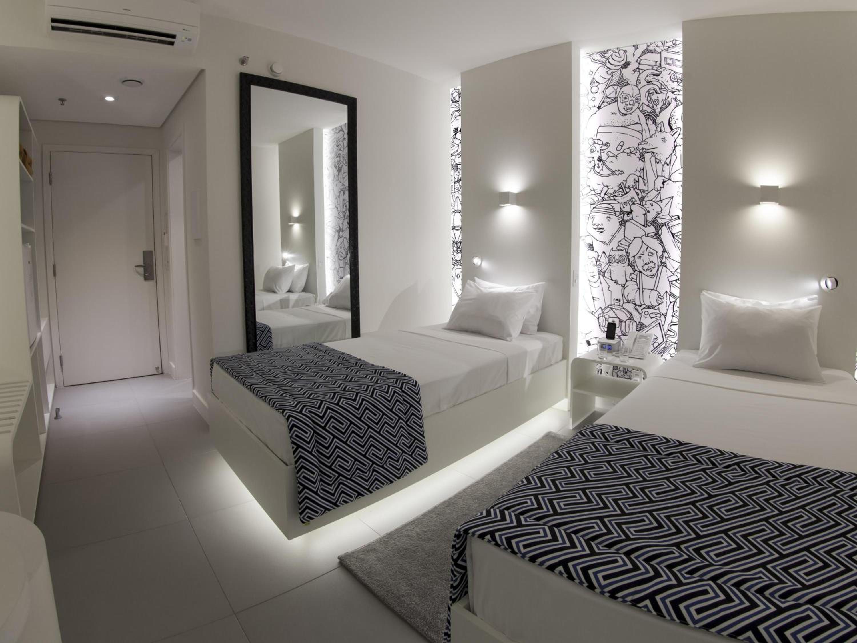 Standard Apartment with Twin Beds