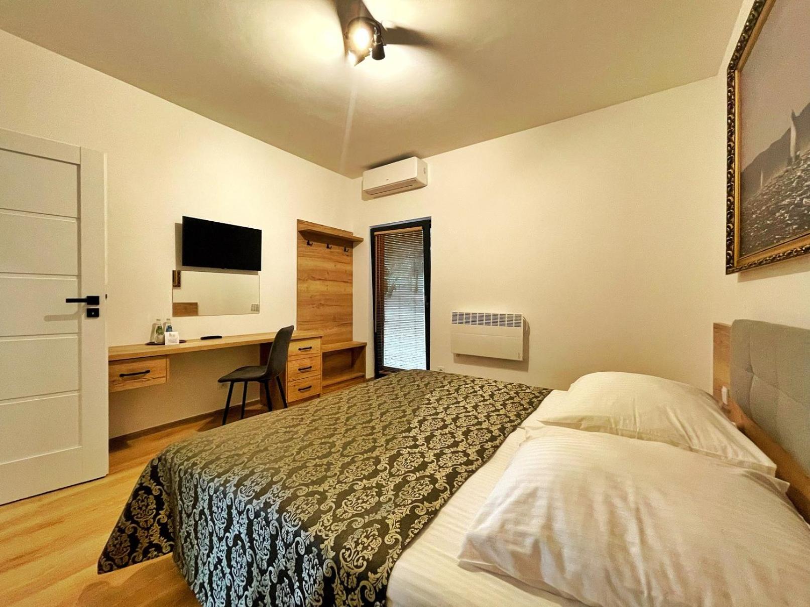 Superior Chalet - Photo 5