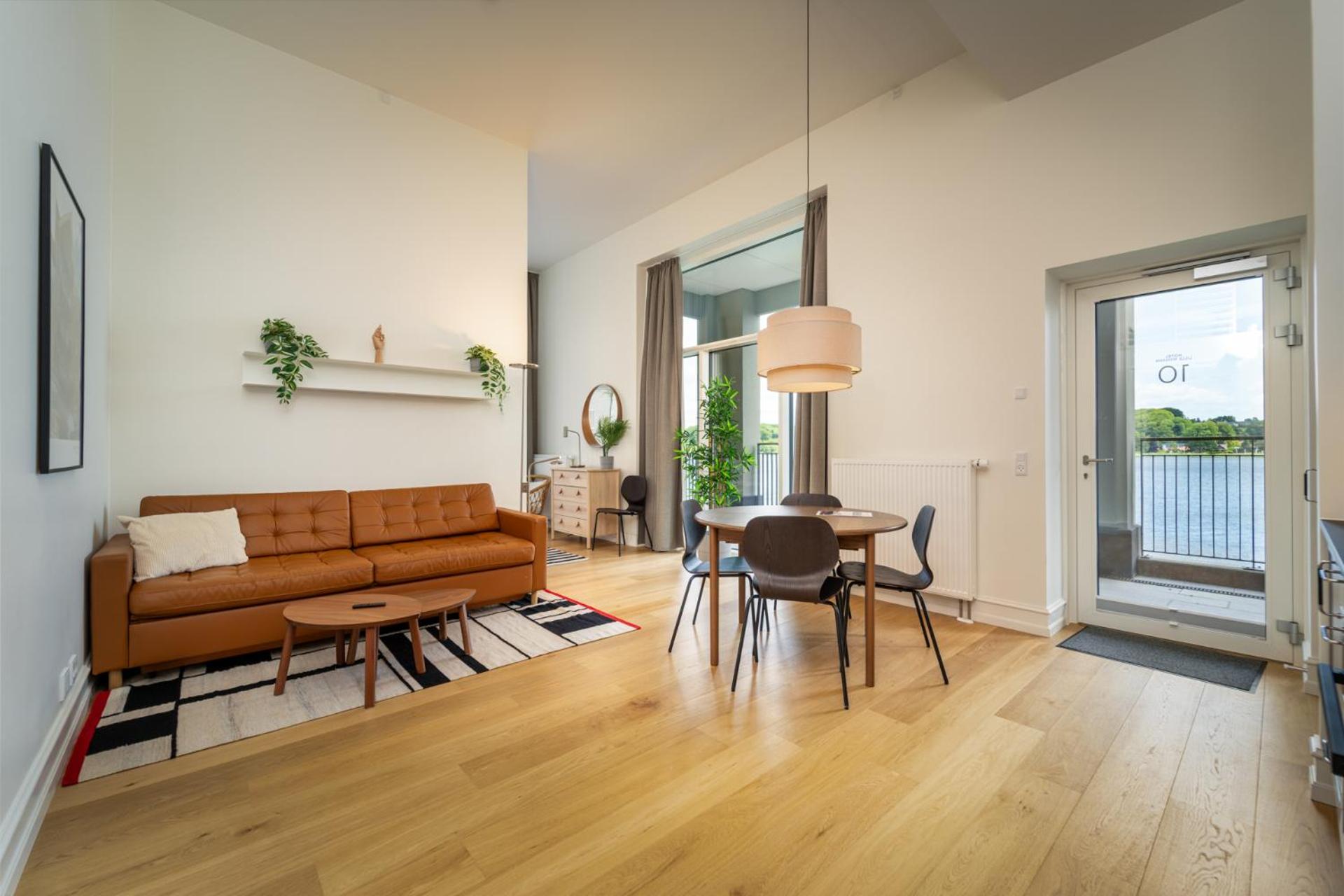 Apartment - Ground Floor photo 2