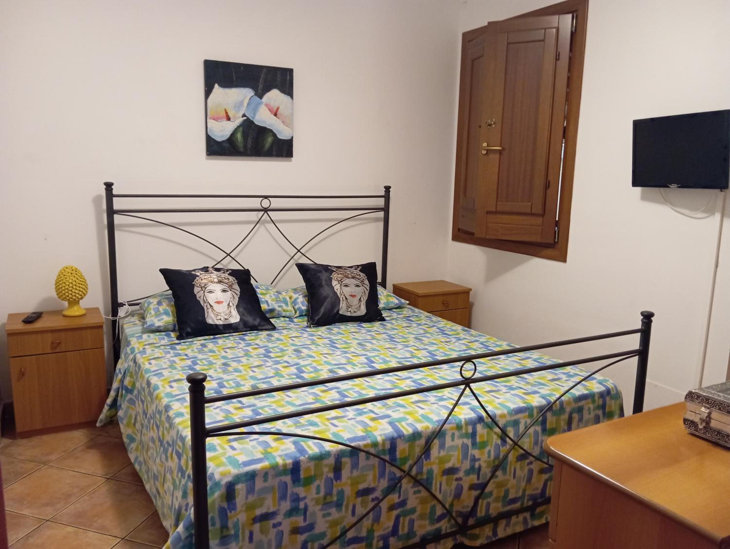Three-Bedroom Villa photo 2