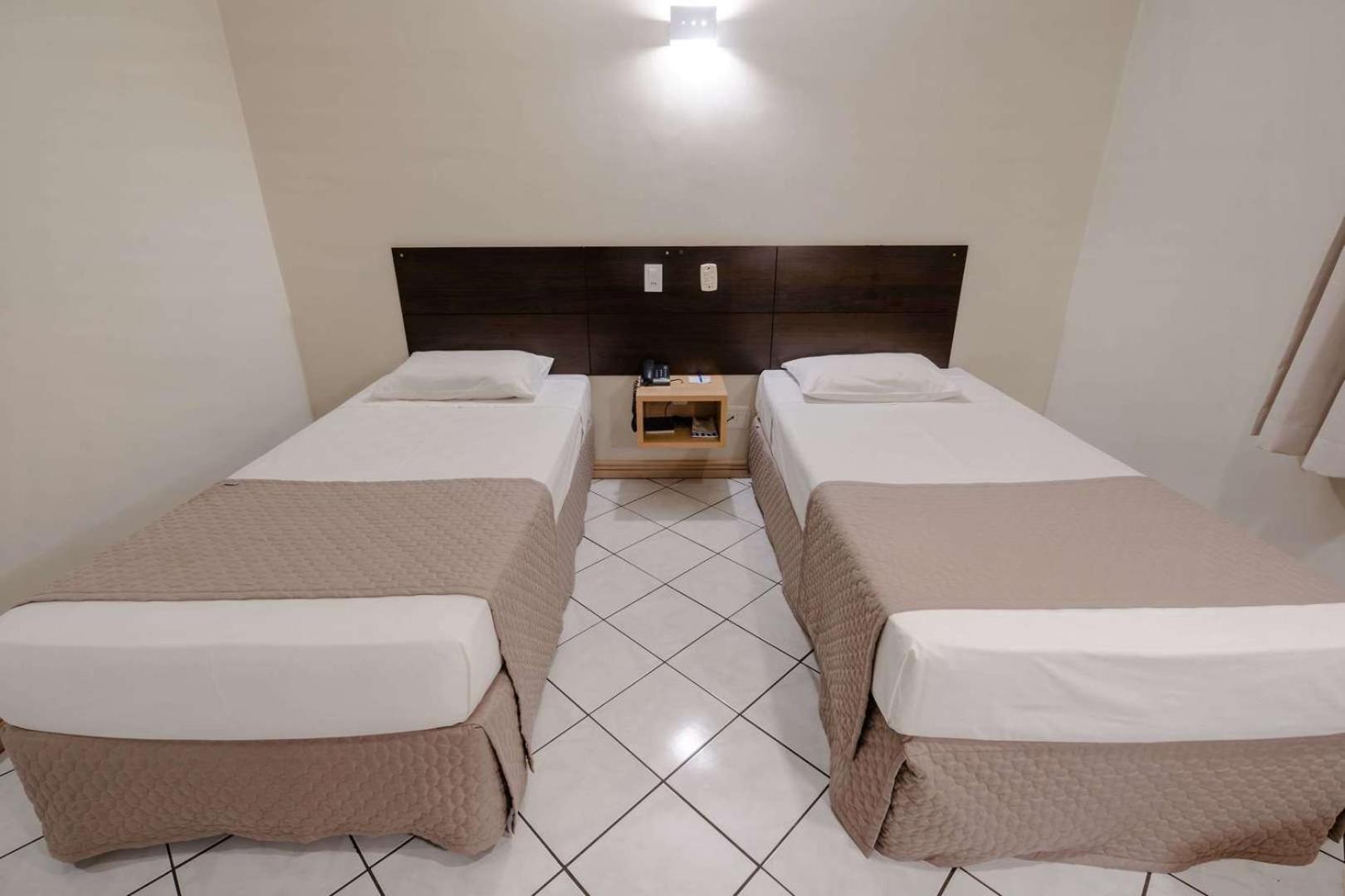 Standard Twin Room photo 3