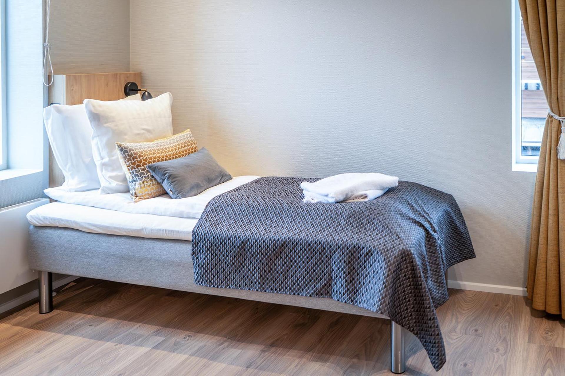 Double Room - Disability Access photo 3